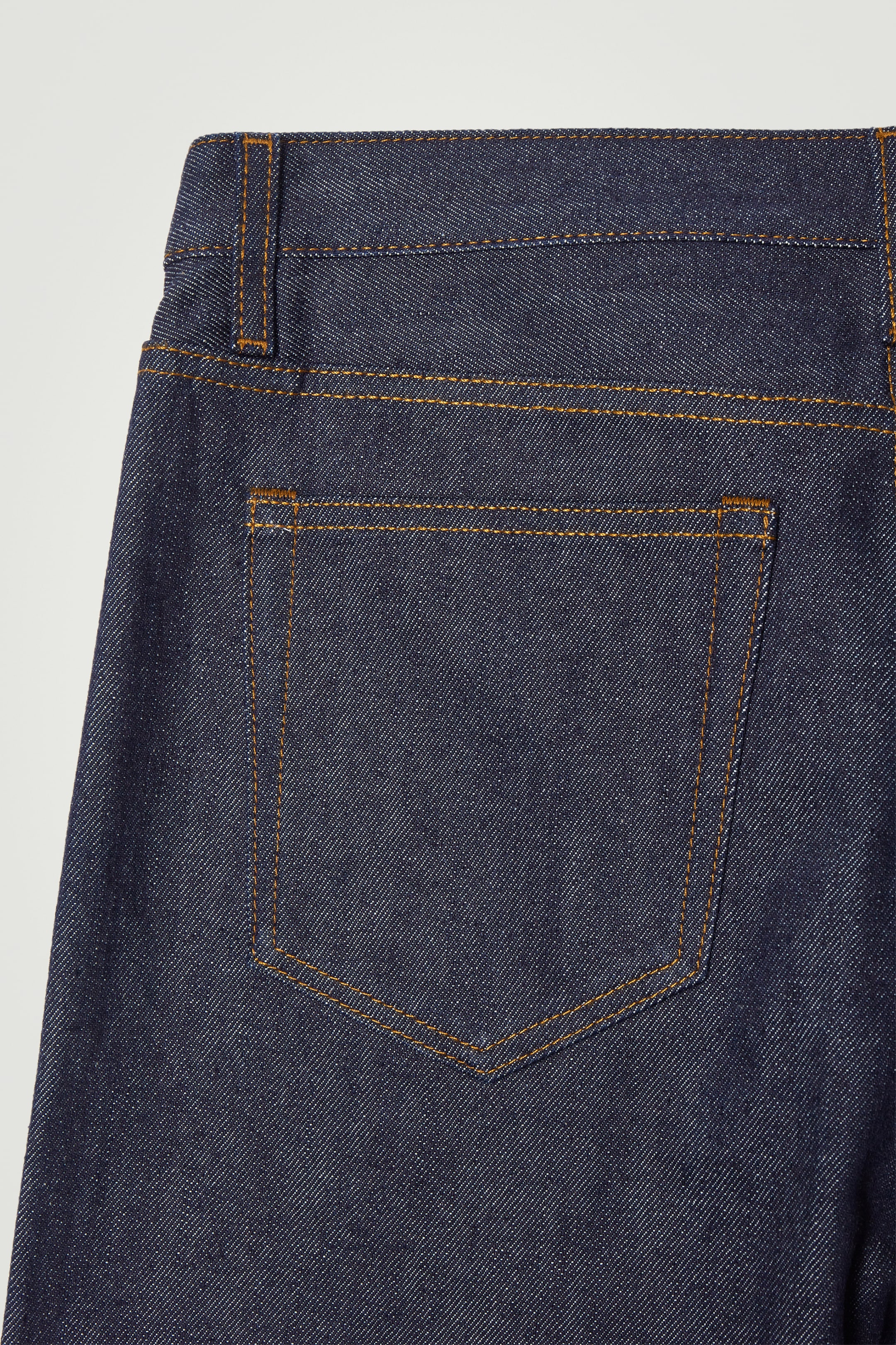 Grösseres Bild ansehen: SCHMAL ZULAUFENDE PILLAR JEANS AUS RAW DENIM - INDIGOBLAU - HERREN | H&M CH 10