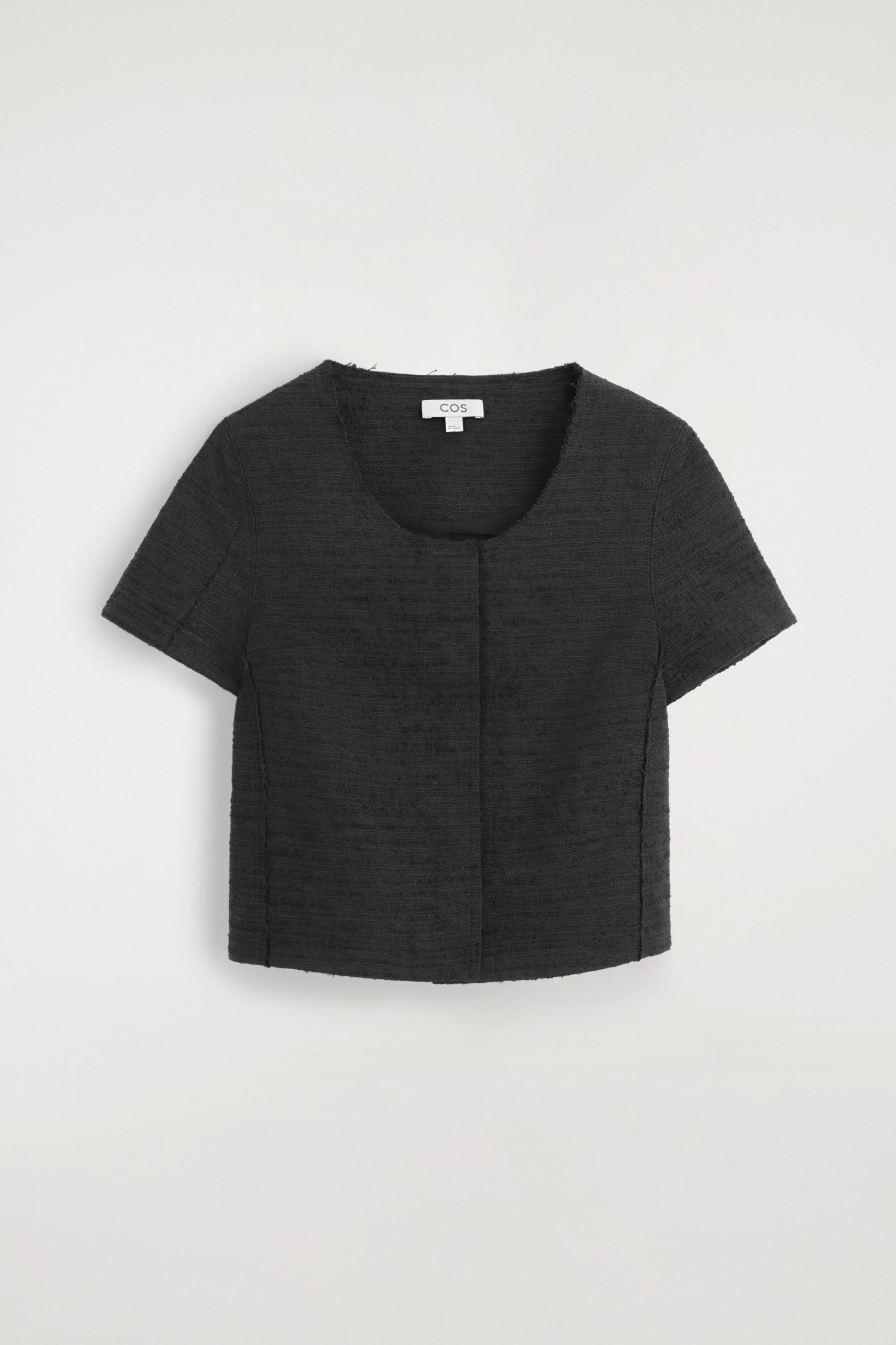 TEXTURED SHORT-SLEEVED TOP