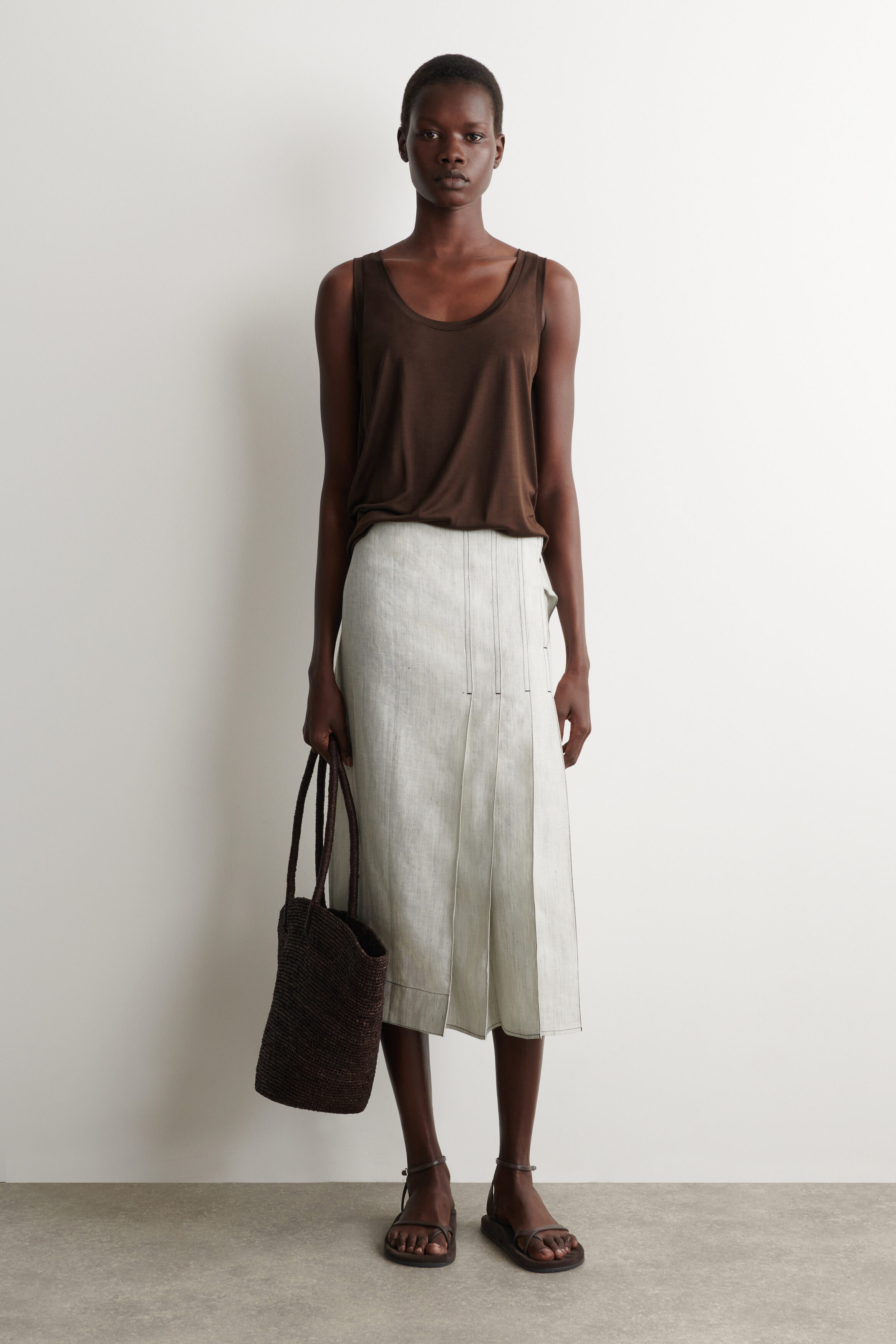 OPEN-BACK SEERSUCKER WIDE-LEG JUMPSUIT - BROWN | COS US