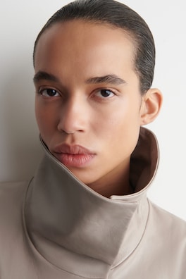 OVERSIZED LEATHER FUNNEL-NECK BOMBER JACKET — WHEAT 5