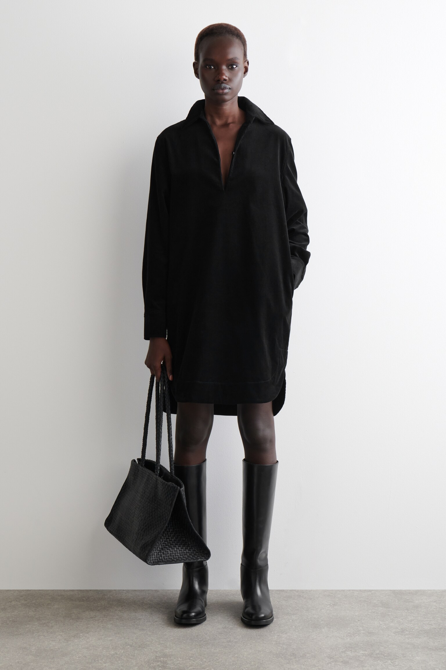 VESTIDO CAMISERO CORTO DE PANA - NEGRO/VERDE OSCURO