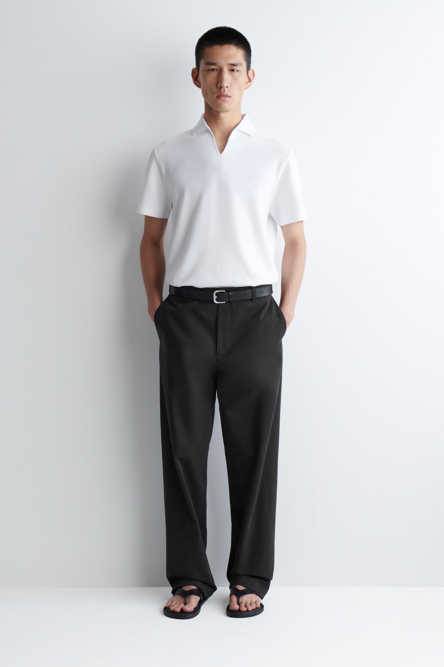 TECHNICAL PIQUÉ POLO SHIRT - WHITE/BLUE - 3