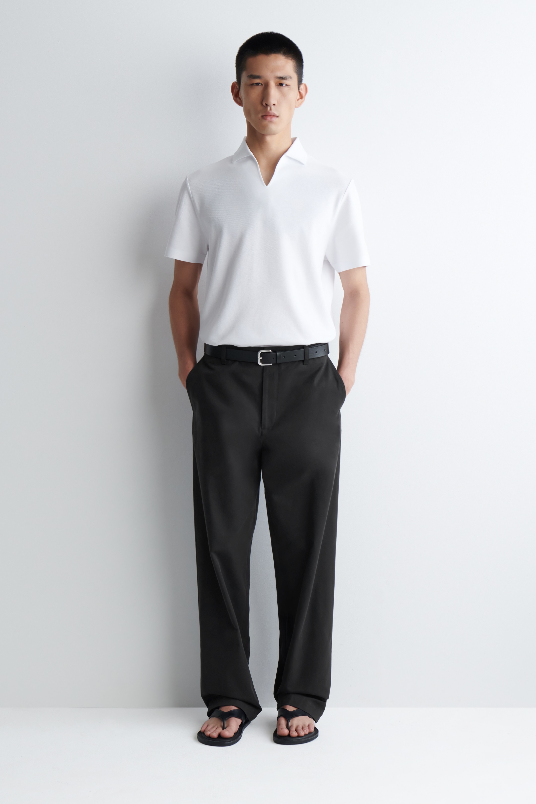 Agrandir l'image: POLO EN PIQUÉ EN TISSU TECHNIQUE - BLANC - HOMME | H&M FR 2