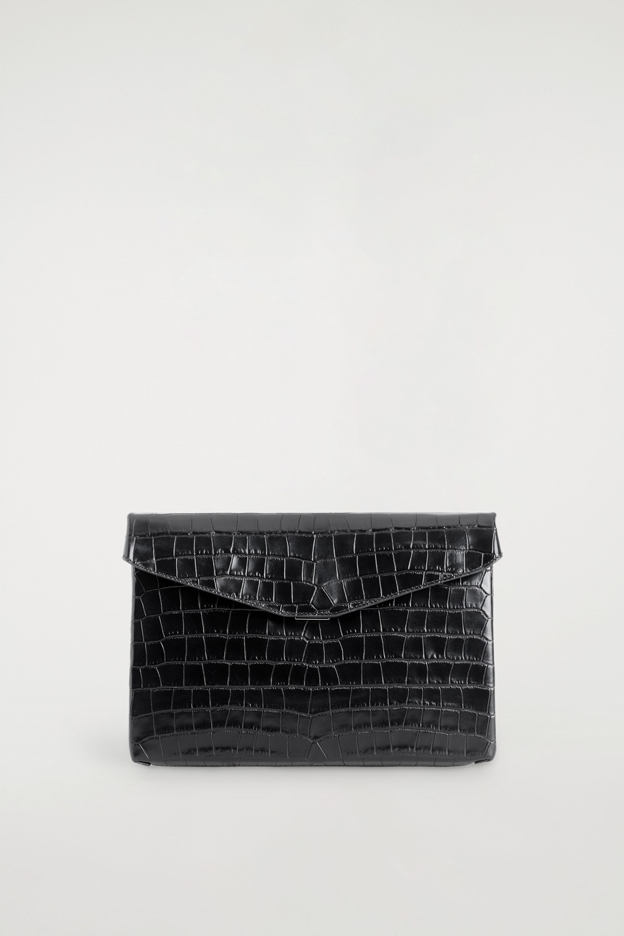 ENVELOPE CLASP POUCH - CROC-EFFECT LEATHER