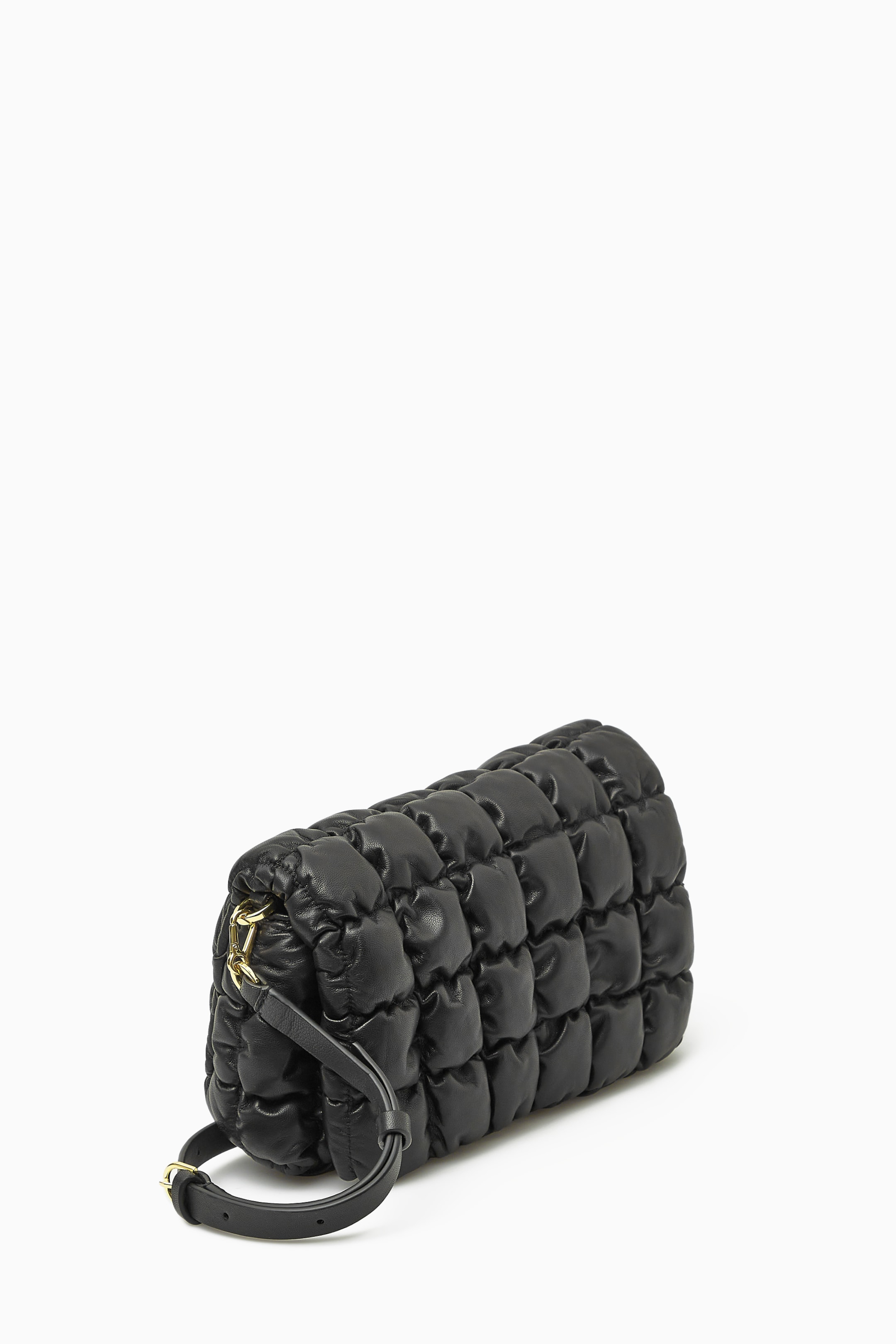 Grösseres Bild ansehen: GESTEPPTE UMHÄNGETASCHE - LEDER - SCHWARZ - DAMEN | H&M CH 2