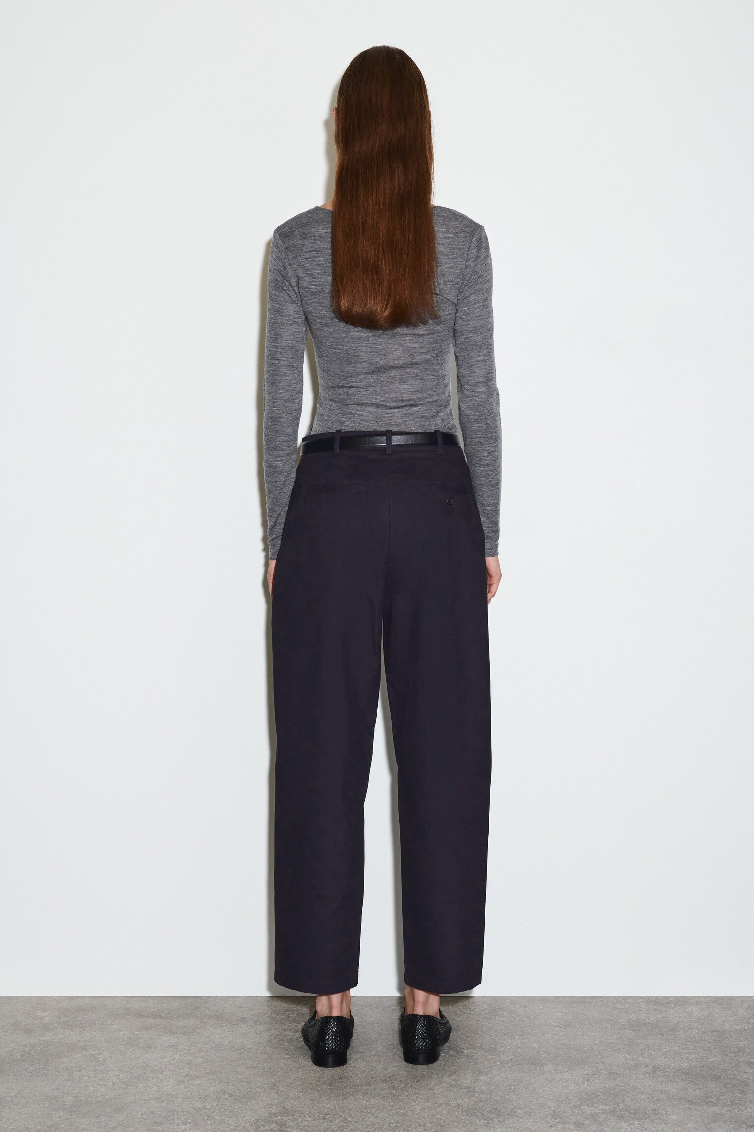 PANTALON CHINO BARREL EN COTON - BLEU MARINE/BEIGE - 4