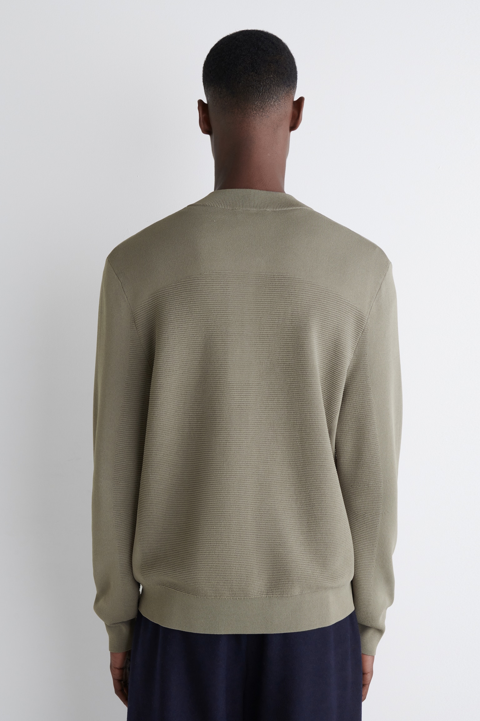 TEXTURED KNITTED BOMBER JACKET - MUSHROOM/NAVY - 7