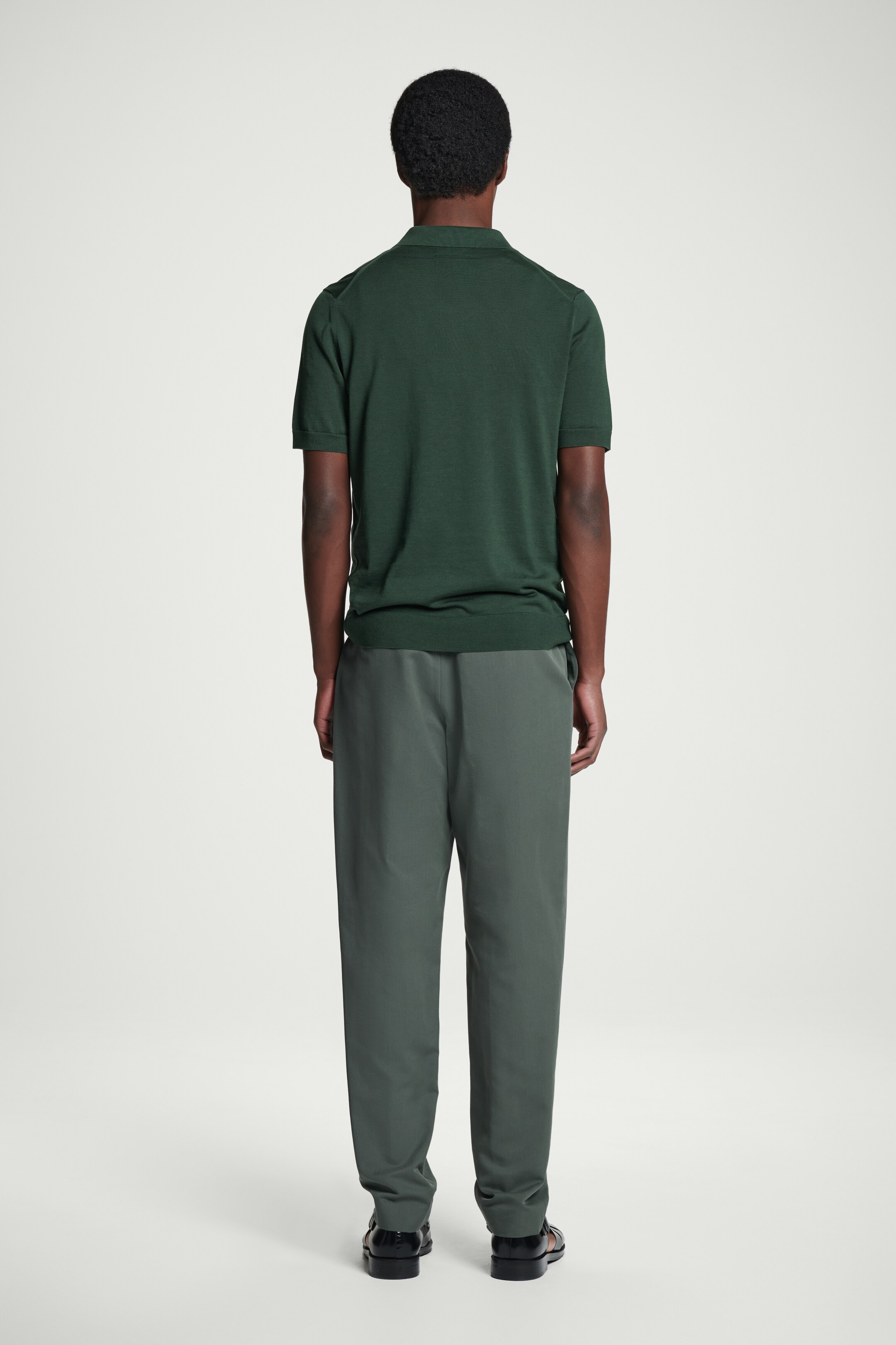 Visualizza immagine più grande: POLO SLIM IN MAGLIA DI SETA - VERDE SCURO - UOMO | H&M IT 3
