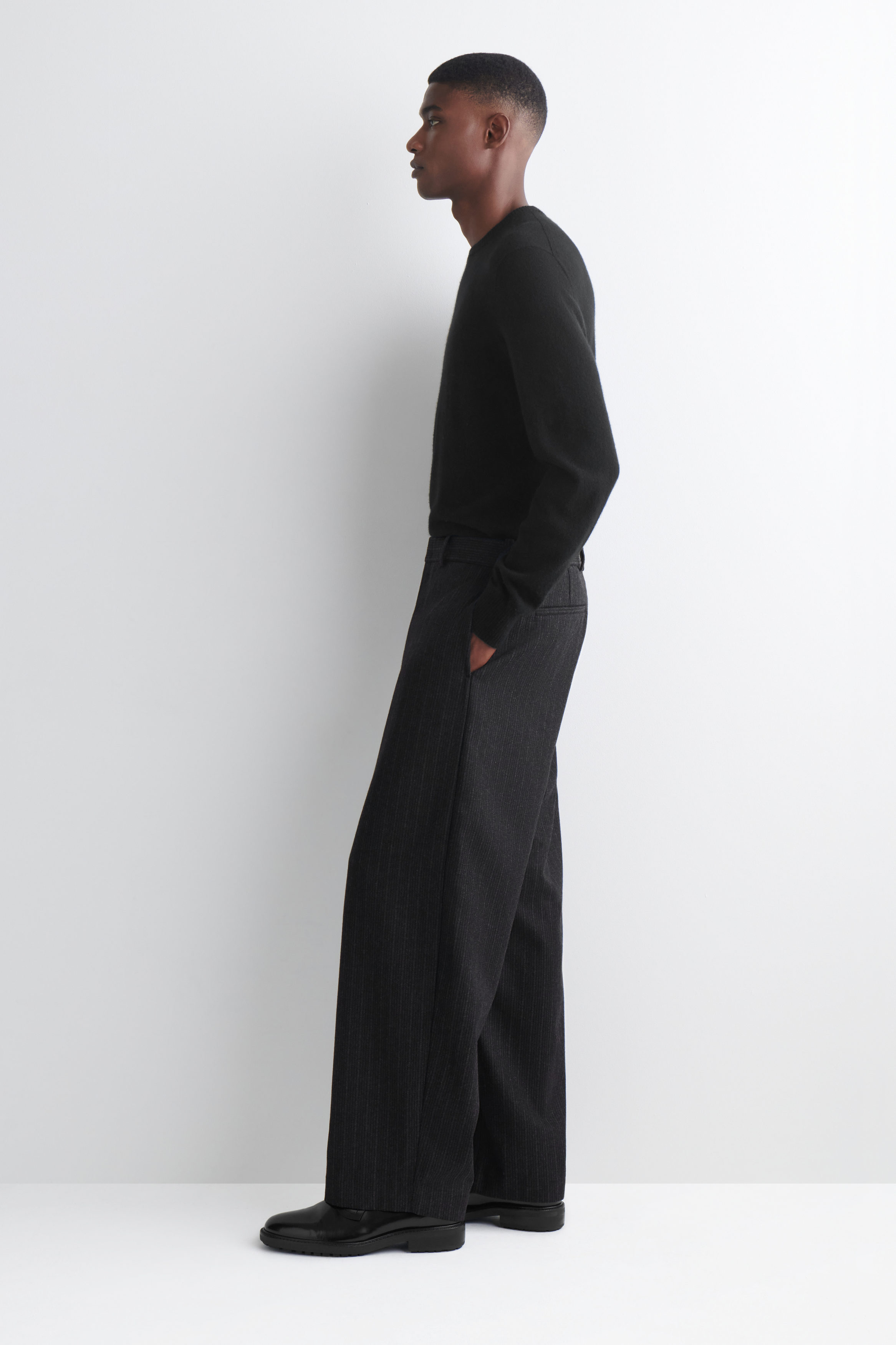 PINSTRIPED WOOL RELAXED-FIT TAPERED PANTS - GRAY / PINSTRIPED | COS US