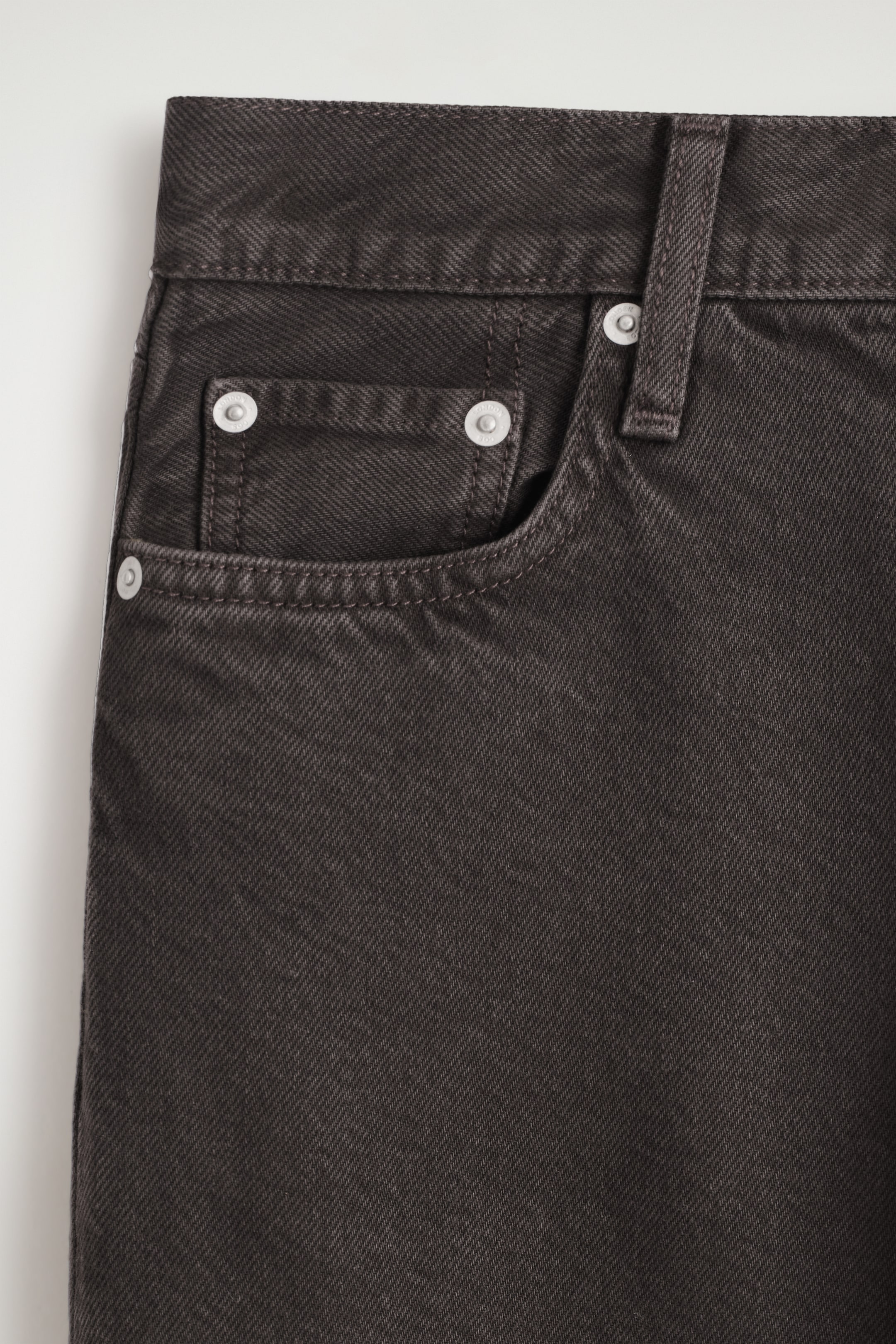 Agrandir l'image: JEAN REPRISE DROIT - BRUN FONCÉ - FEMME | H&M CH 6