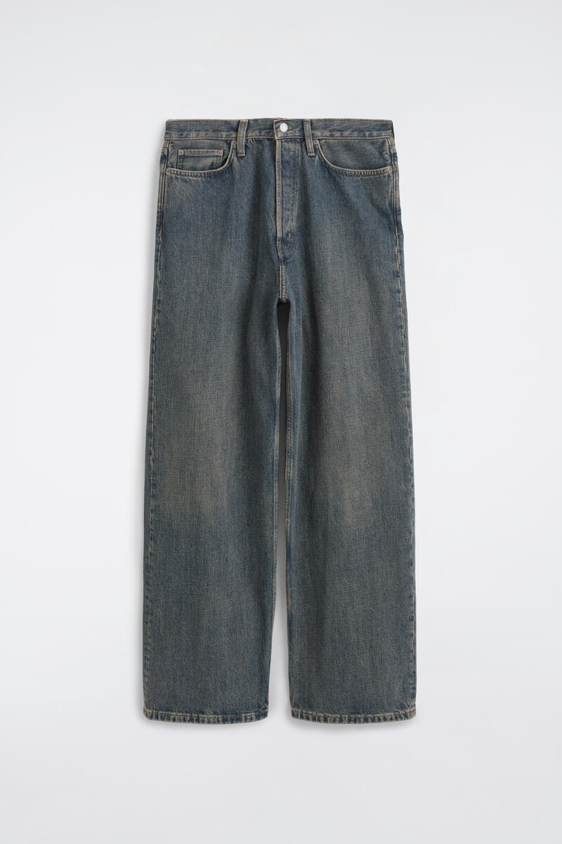 Fold Loose-Fit Wide-Leg Jeans