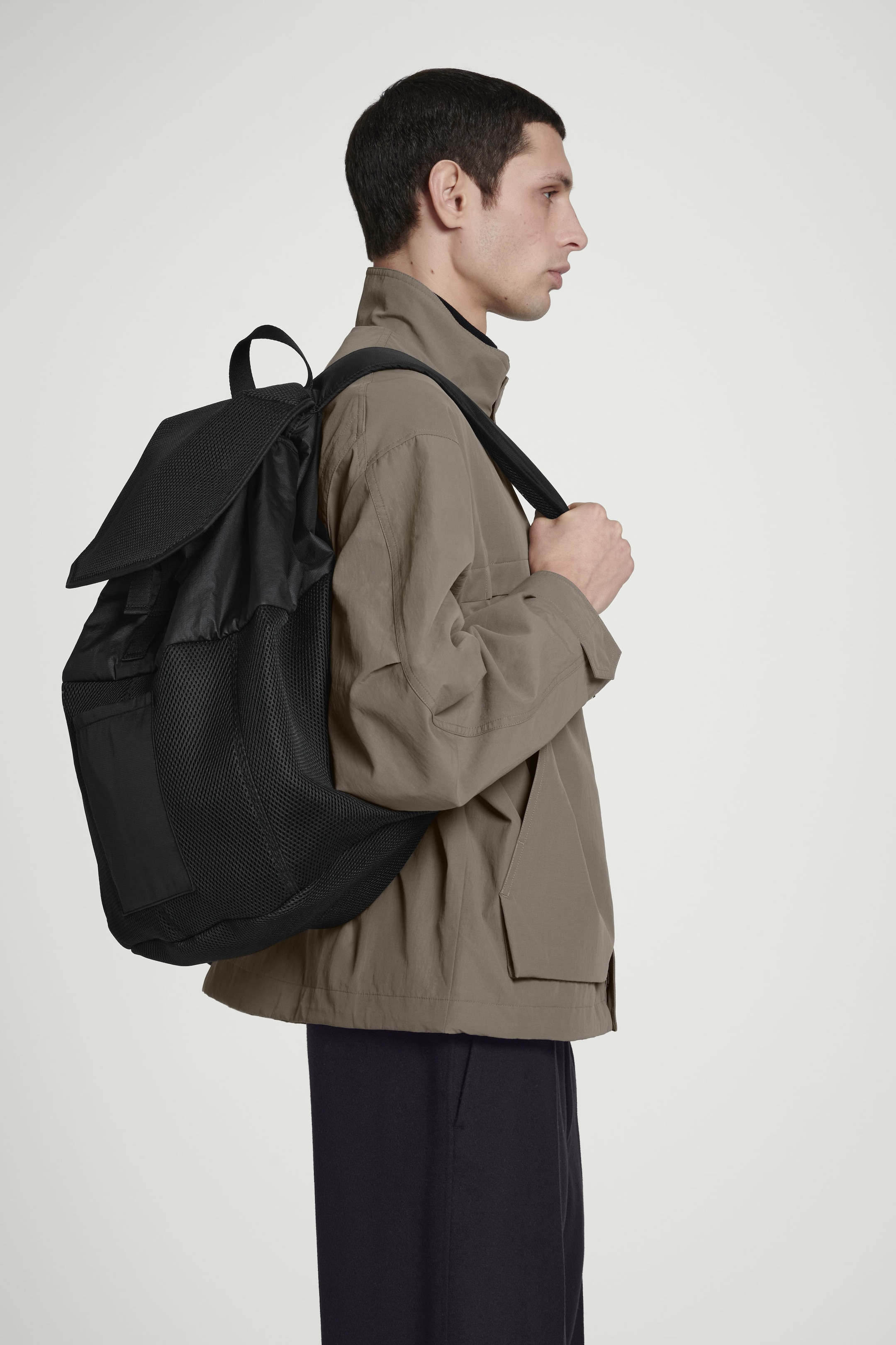 DUFFLE BACKPACK - MESH