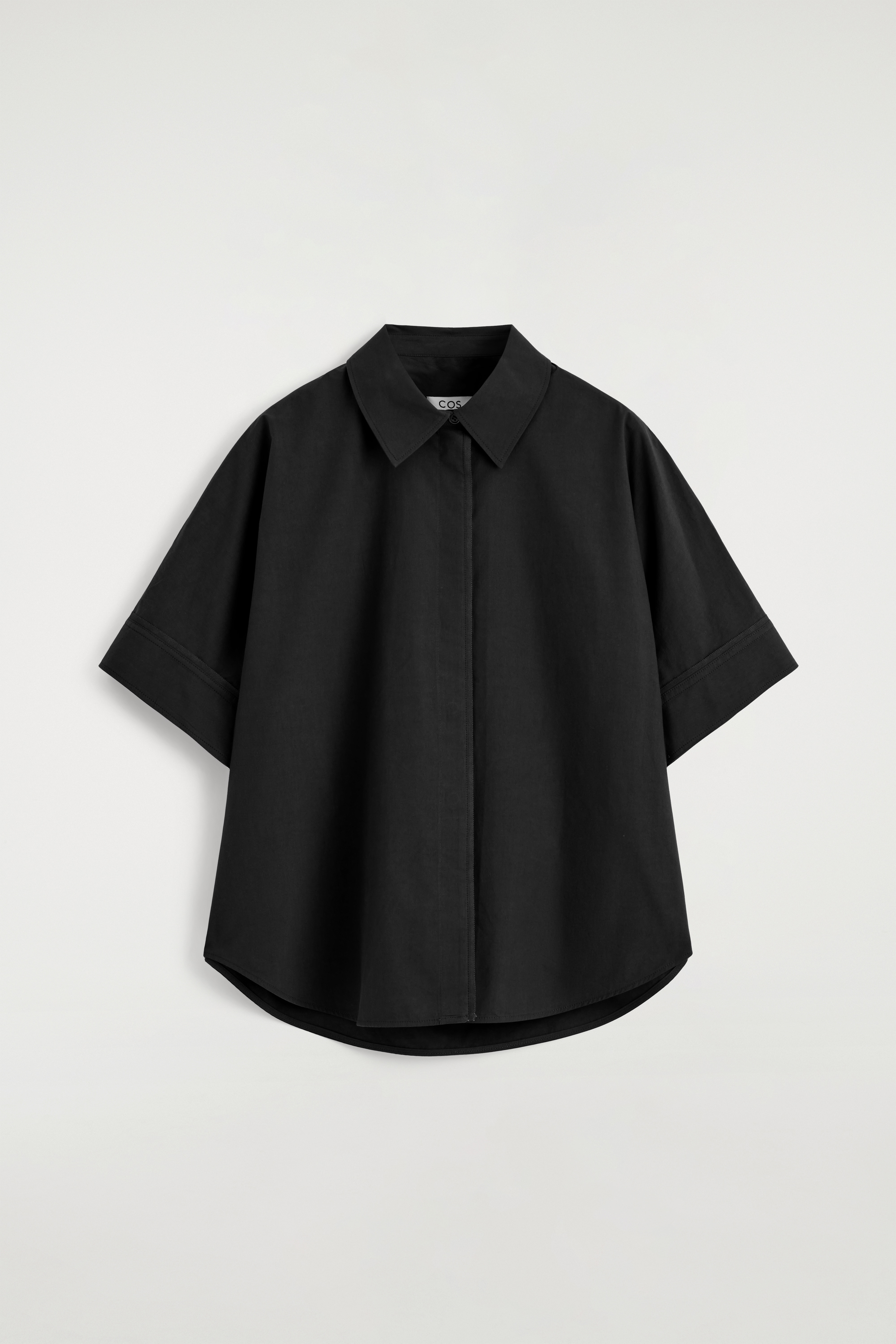 CAMICIA OVERSIZE IN COTONE A MANICHE CORTE - NERO/BIANCO