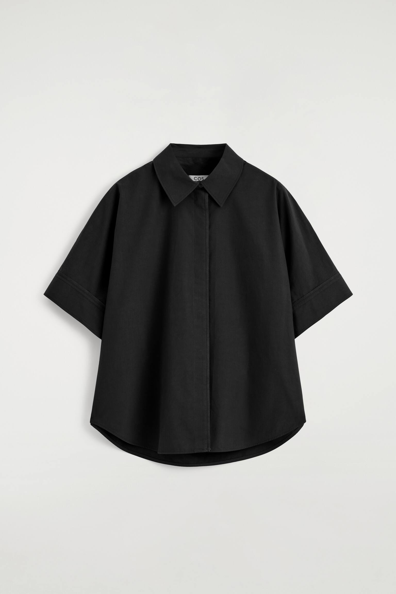 OVERSIZED SHORT-SLEEVED COTTON SHIRT - שחור/לבן/שזיף - 1