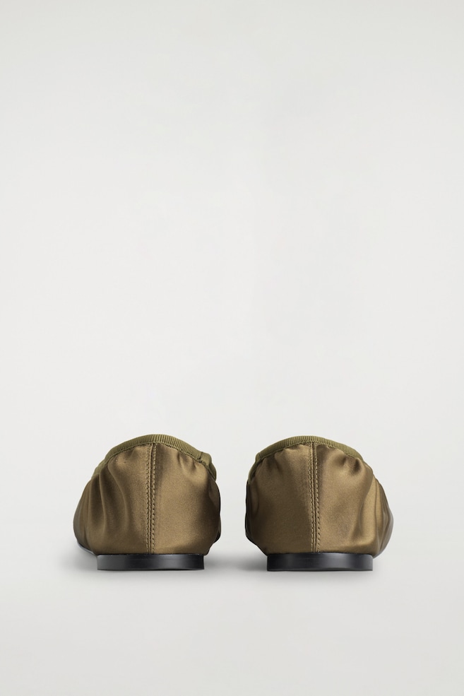 SATIN BALLET FLATS — KHAKI