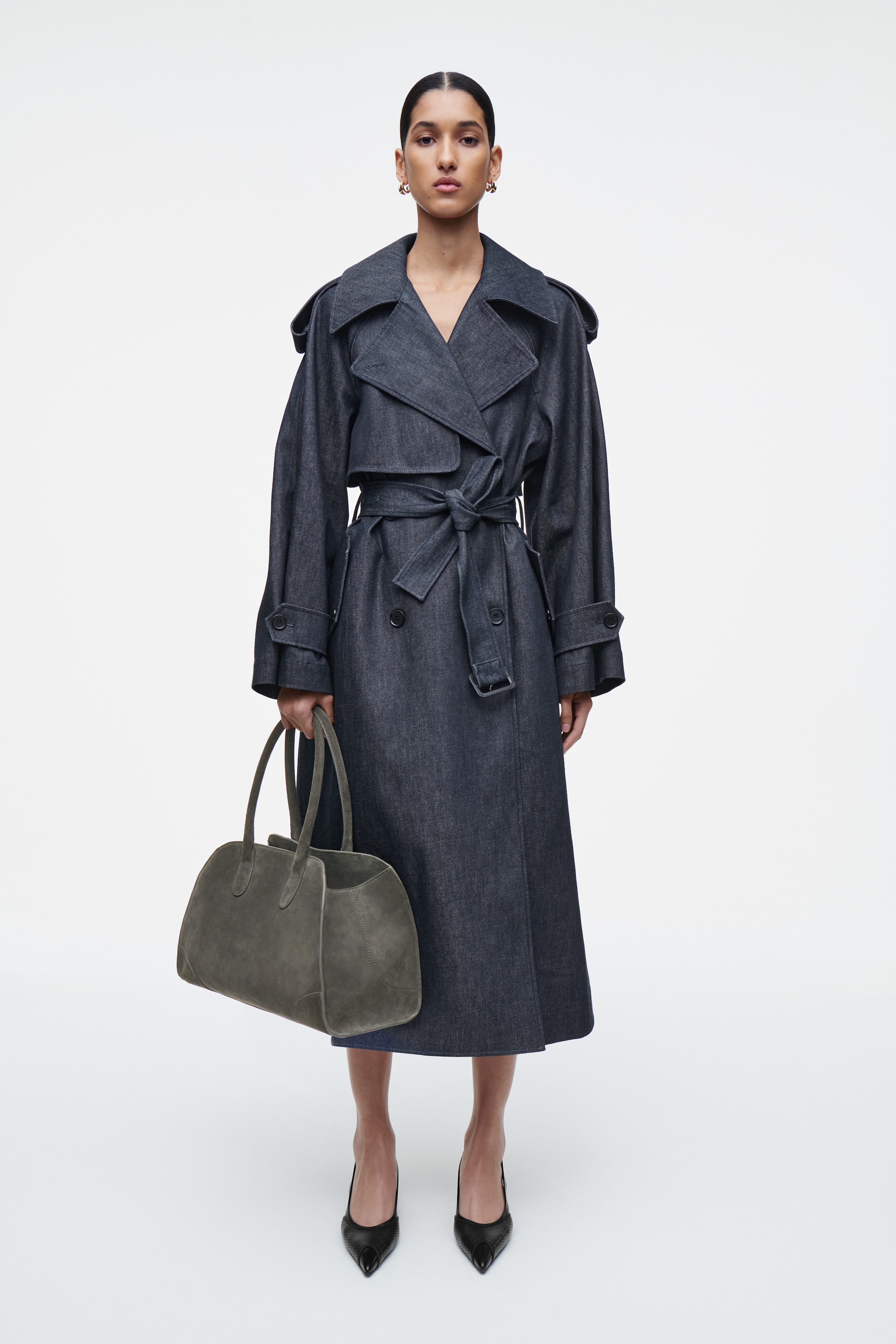 Grösseres Bild ansehen: KLEINE STUDIO BOWLINGTASCHE - LEDER - GRAU - DAMEN | H&M CH 2