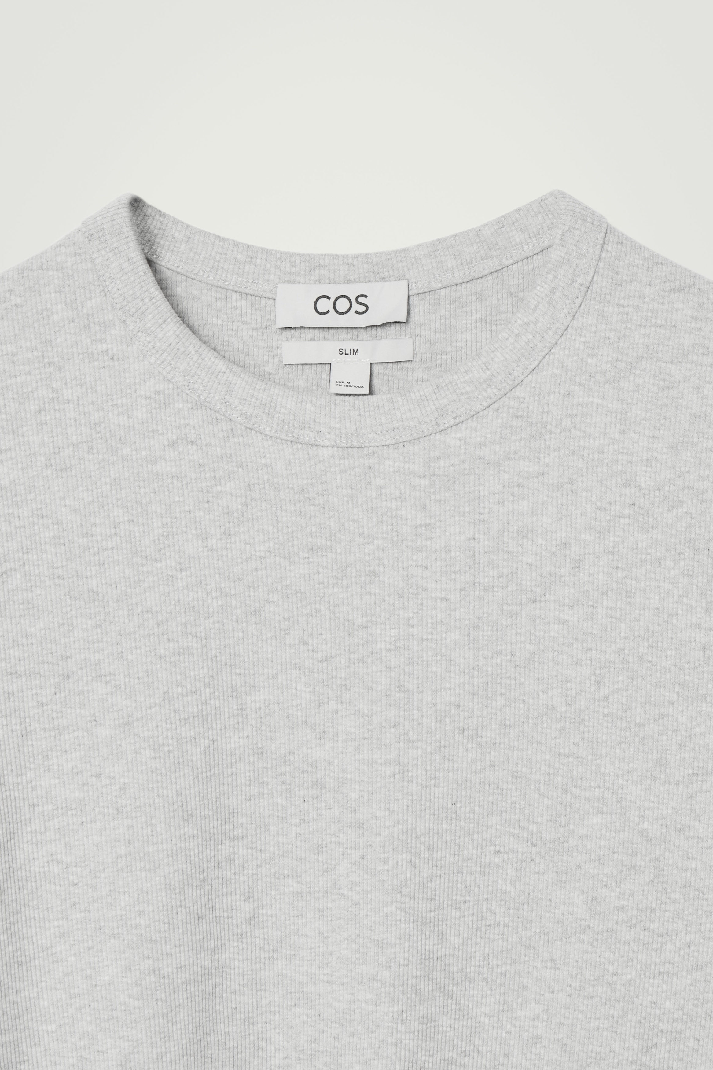 SLIM RIBBED COTTON T-SHIRT - LIGHT GREY | COS