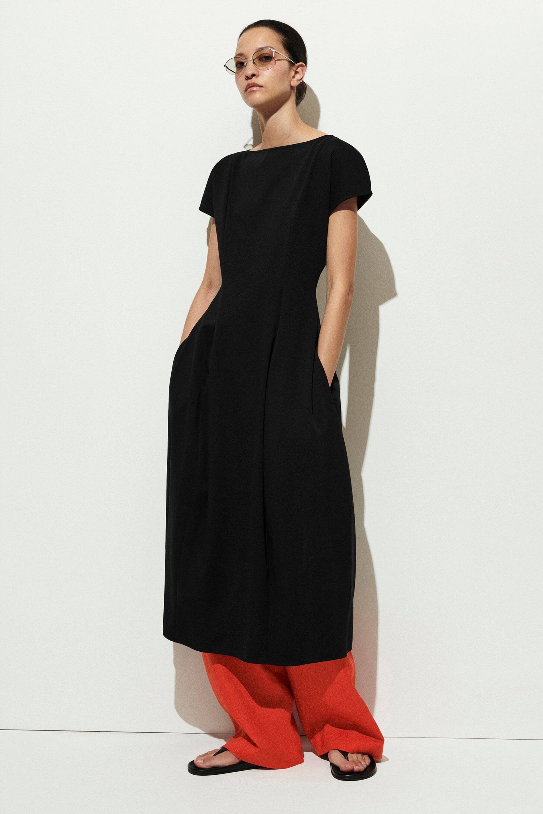 SCULPTURAL JERSEY MIDI DRESS
