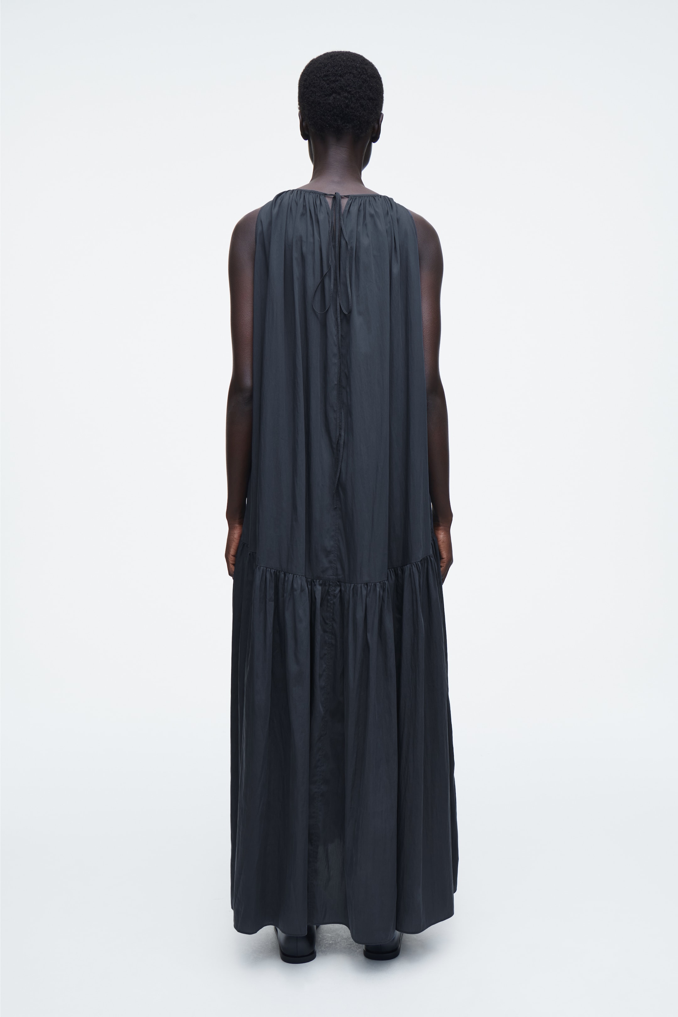 Agrandir l'image: ROBE LONGUE À ENCOLURE LICOU - BLEU MARINE - FEMME | H&M FR 3