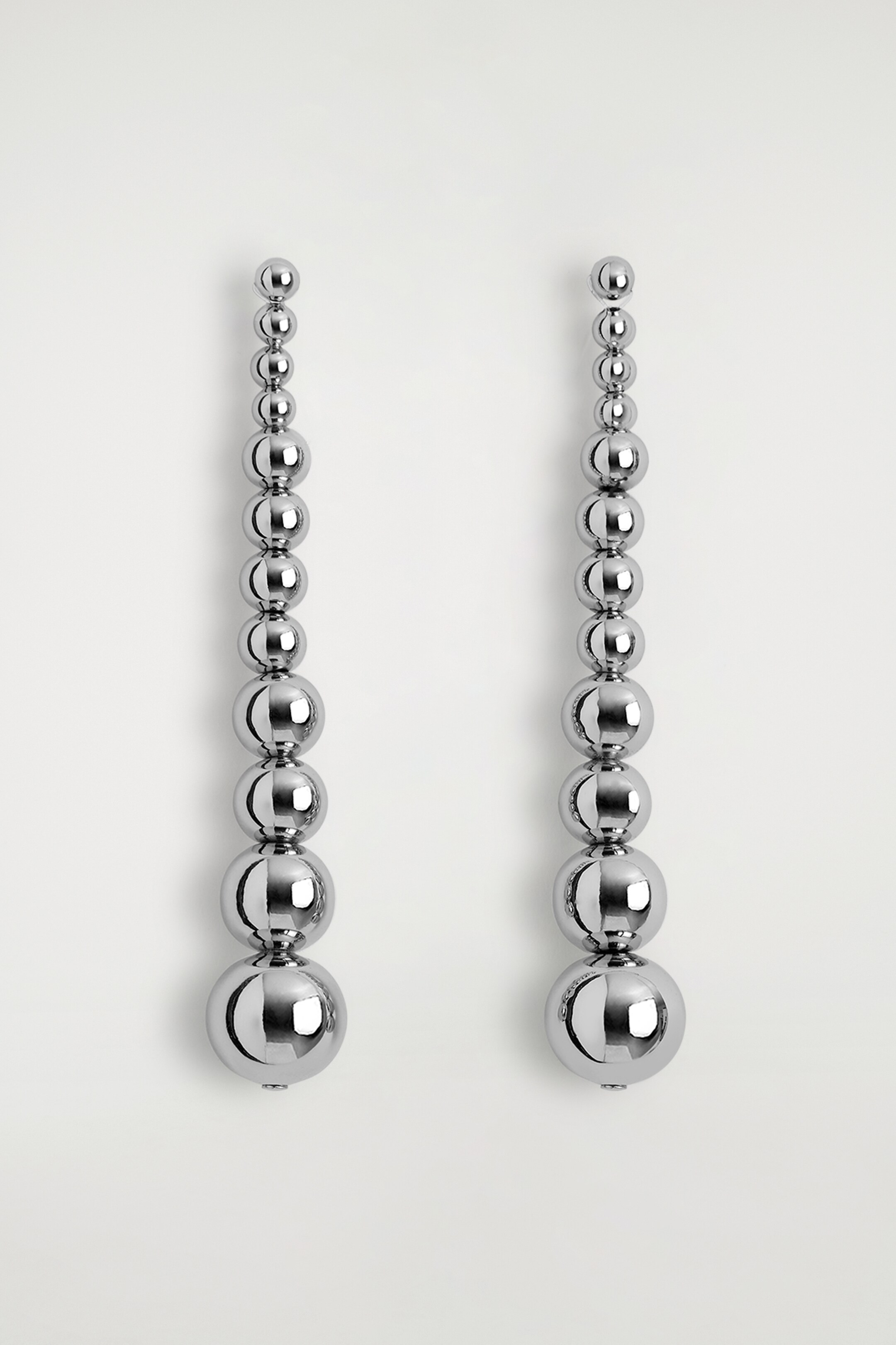 Agrandir l'image: DROPLET EARRINGS - ARGENTÉ - FEMME | H&M CH 3