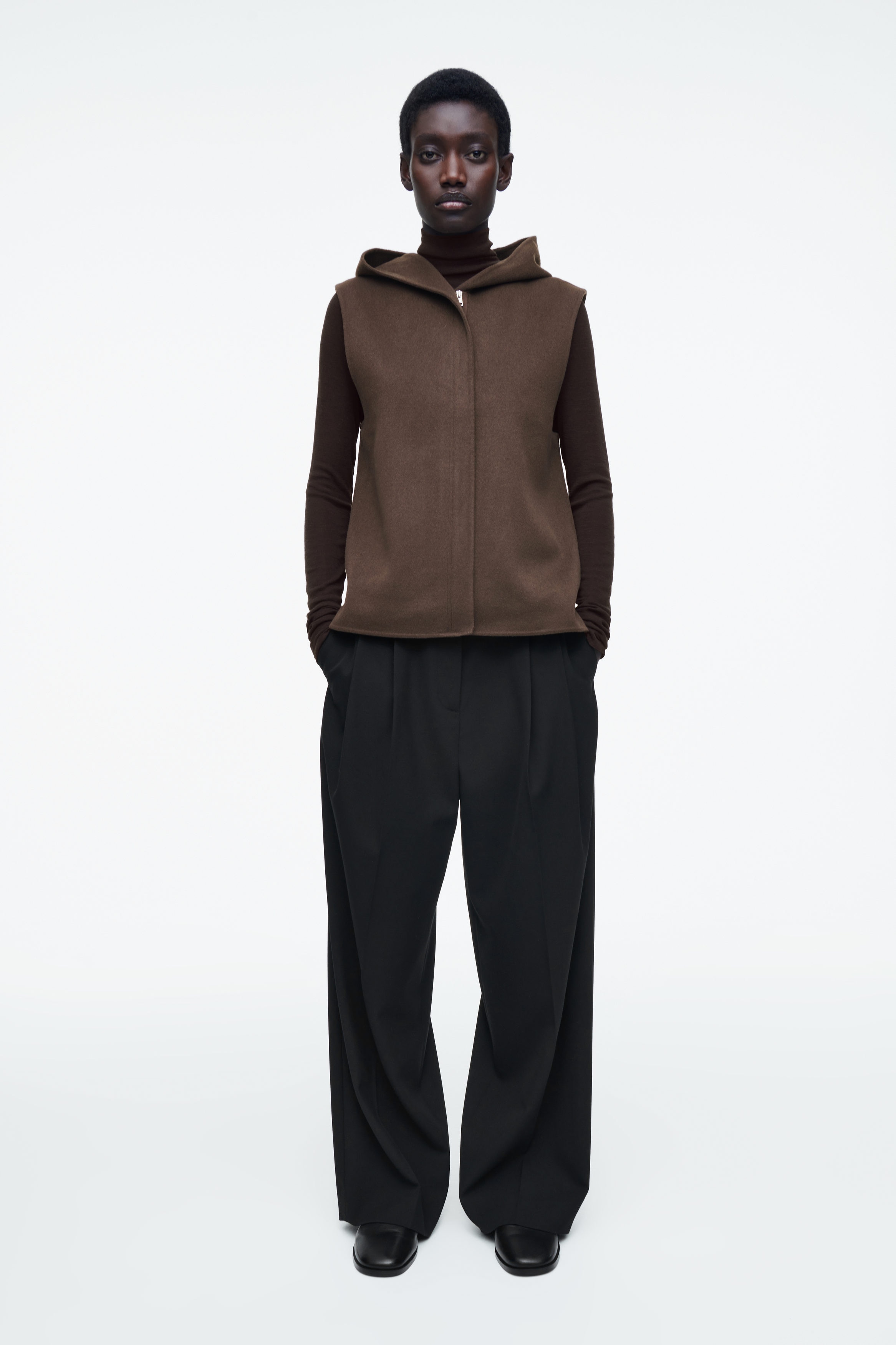 DOUBLE-FACED HYBRID HOODED GILET - BROWN | COS