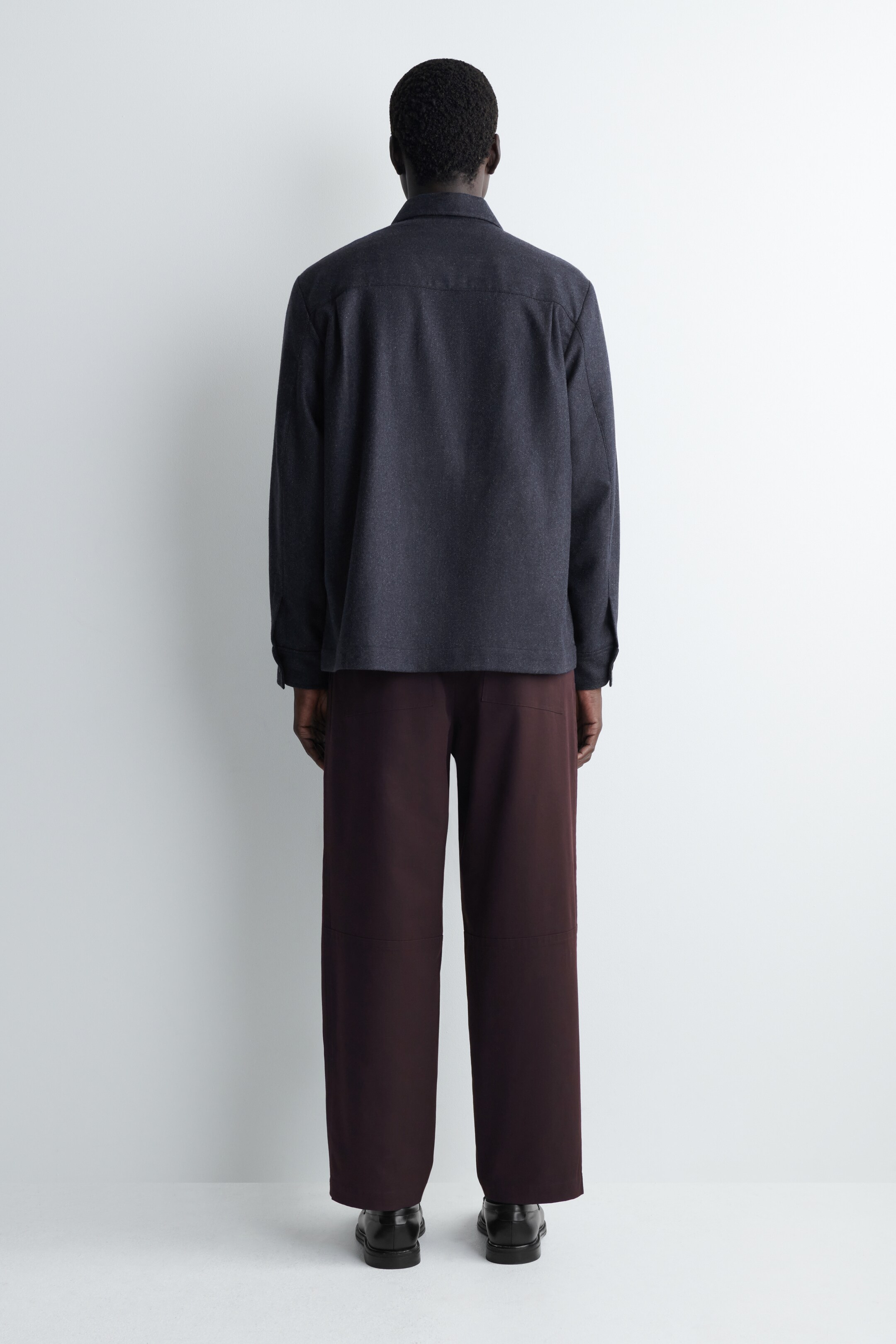 Nagyobb kép megtekintése: CROPPED COTTON STRAIGHT-LEG TROUSERS - BARNA - FÉRFI | H&M HU 5