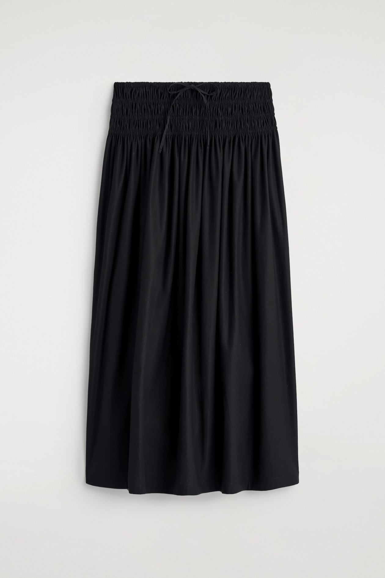 RUCHED-WAIST MIDI SKIRT — BLACK