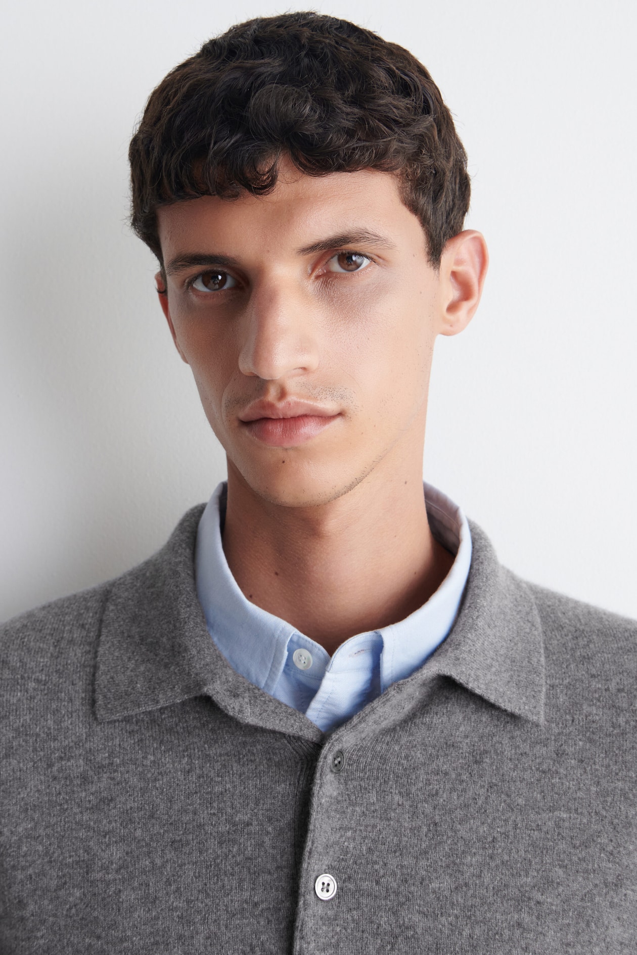 PURE CASHMERE POLO SWEATER — GRAY MÉLANGE
