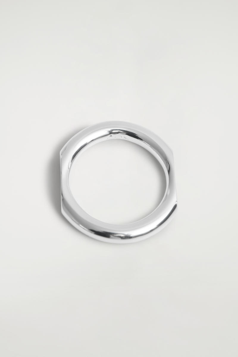 Sculpted Ring