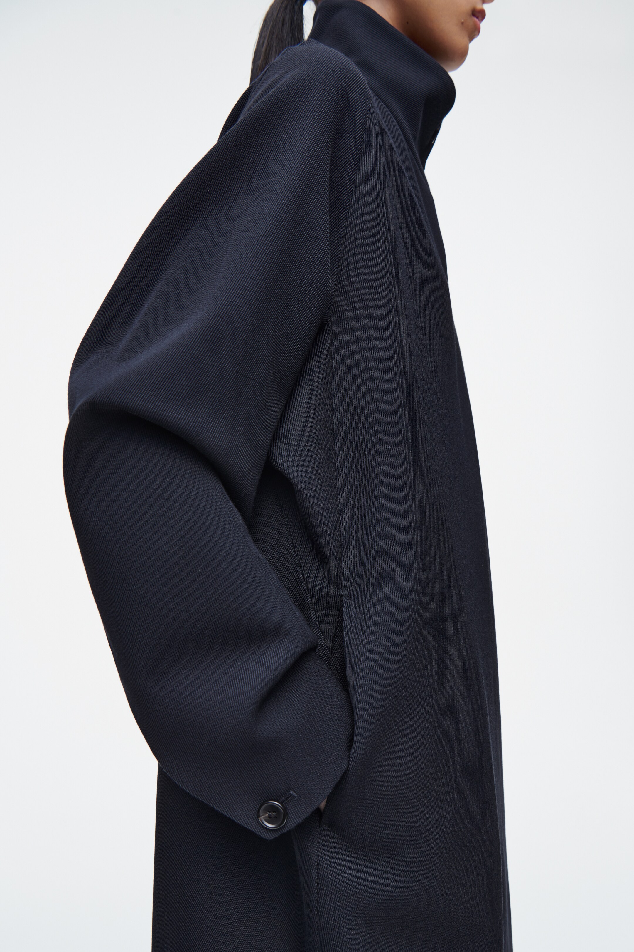 Visualizza immagine più grande: CAPPOTTO A TRAPEZIO IN MISTO LANA - BLU NAVY - DONNA | H&M IT 4