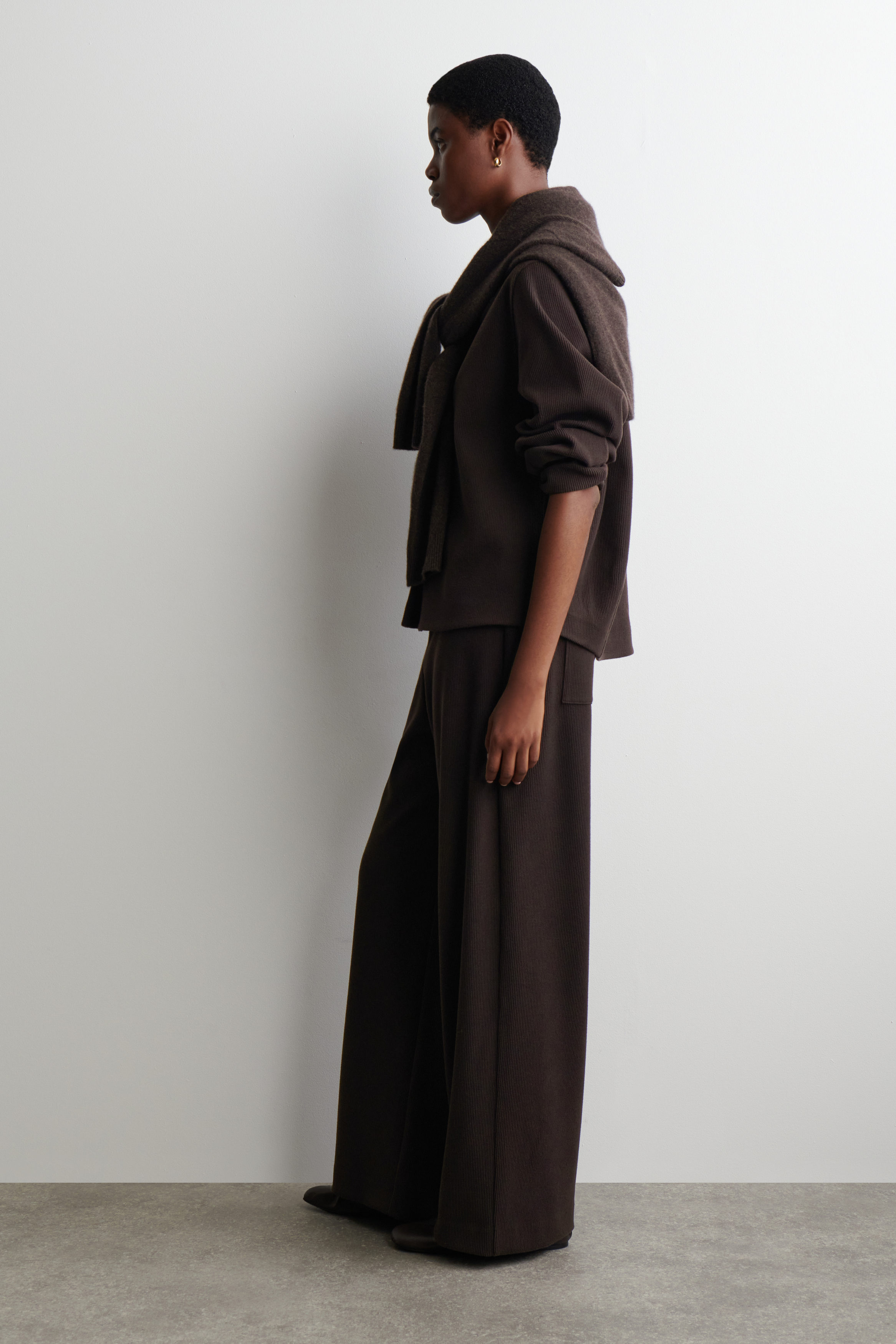 CORDUROY WIDE-LEG PANTS - DARK BROWN | COS US