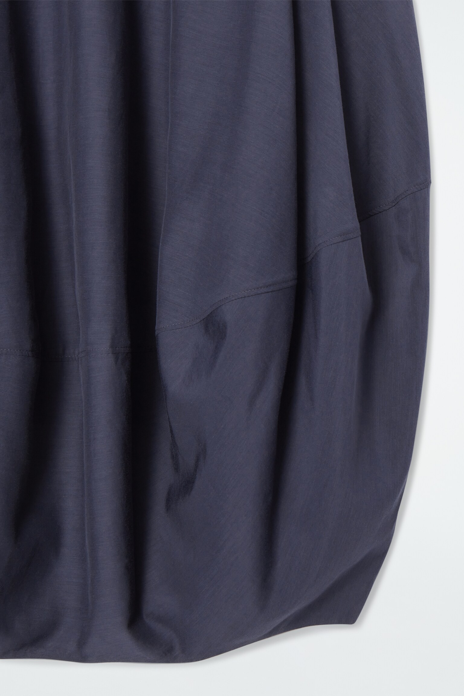 BUBBLE SLEEVELESS TOP - NAVY/WHITE / FLORAL - 2