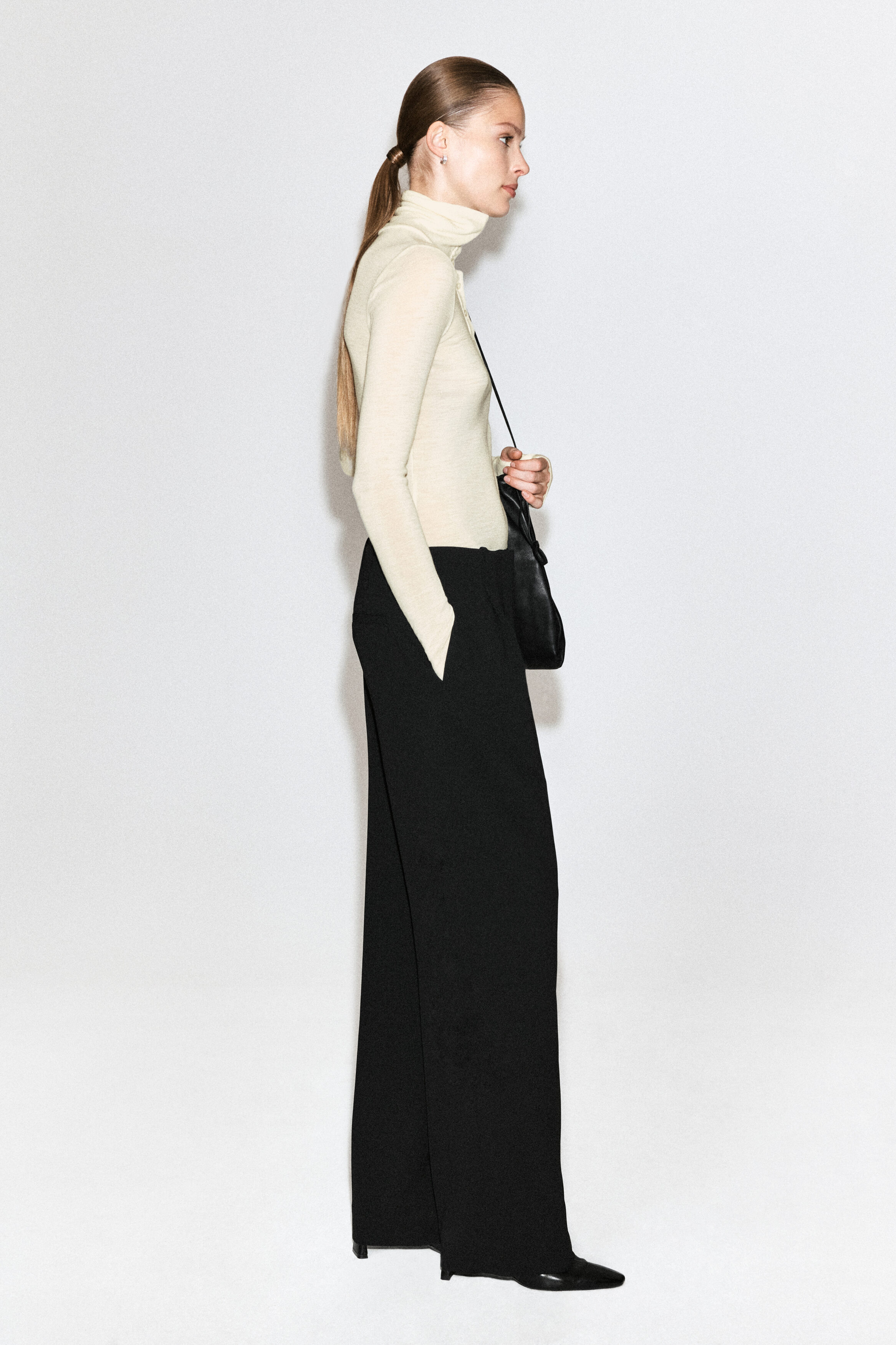 PLEATED CREPE STRAIGHT-LEG PANTS - thumbnail 4
