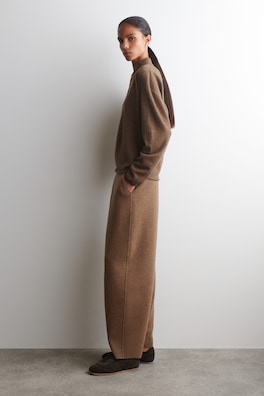 MERINO WOOL BARREL-LEG TROUSERS — BROWN MÉLANGE 2
