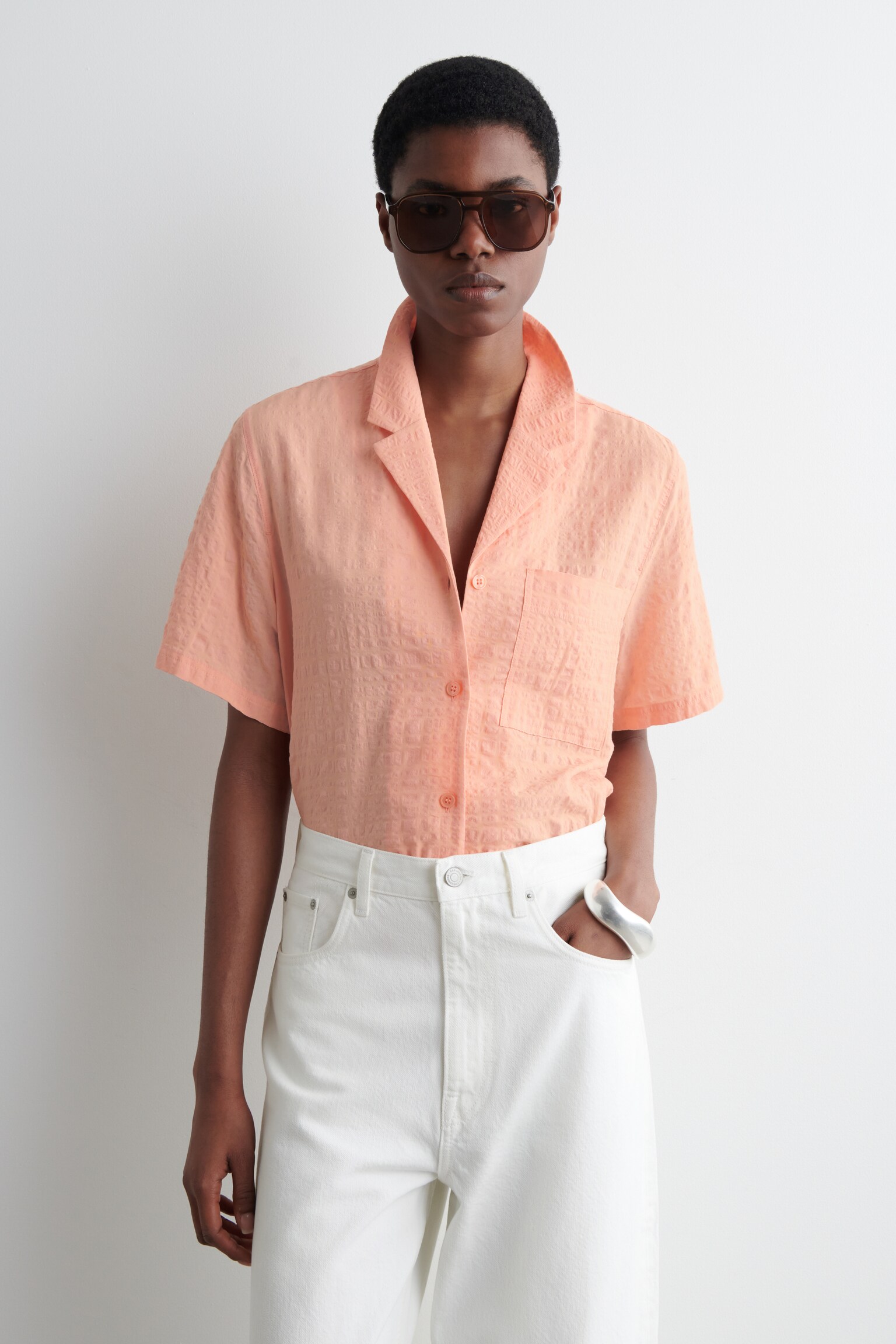 TEXTURED RESORT SHIRT - APRICOT