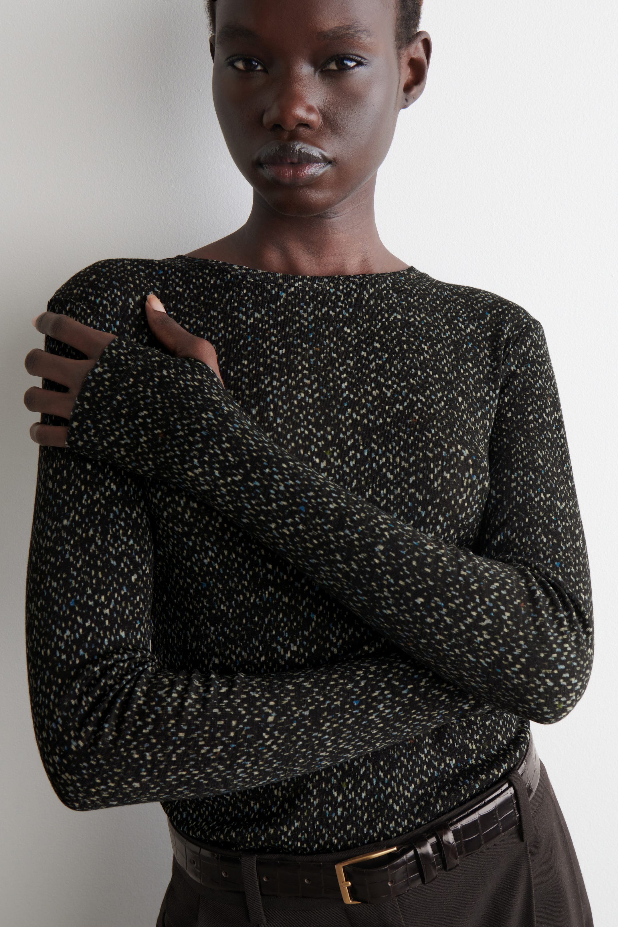 SLIM MERINO WOOL SWEATER