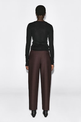 CROPPED WOOL BARREL-LEG TROUSERS — BROWN 4
