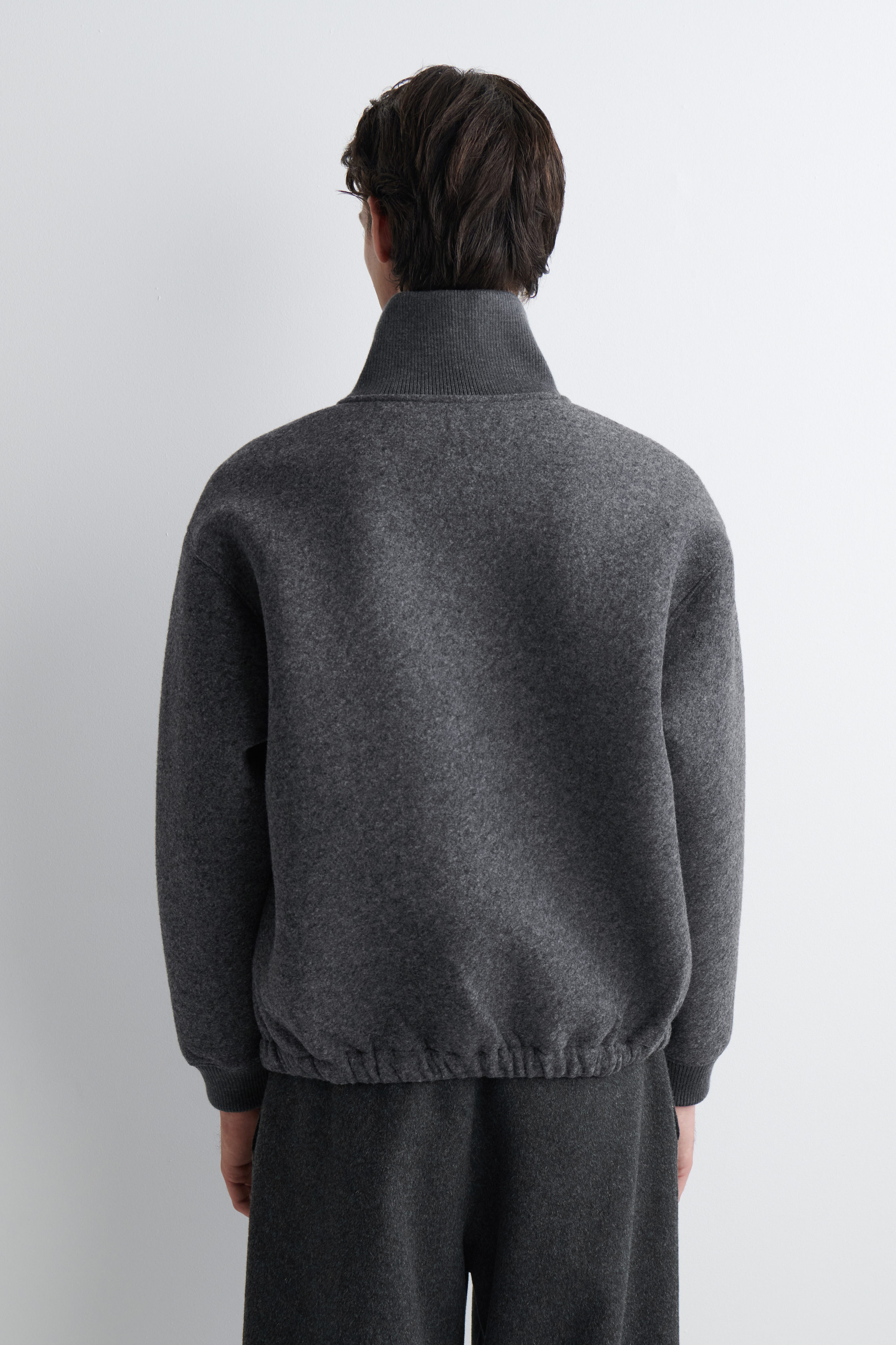 OVERSIZED FELTED-SCUBA FUNNEL-NECK JUMPER - CHARCOAL | COS