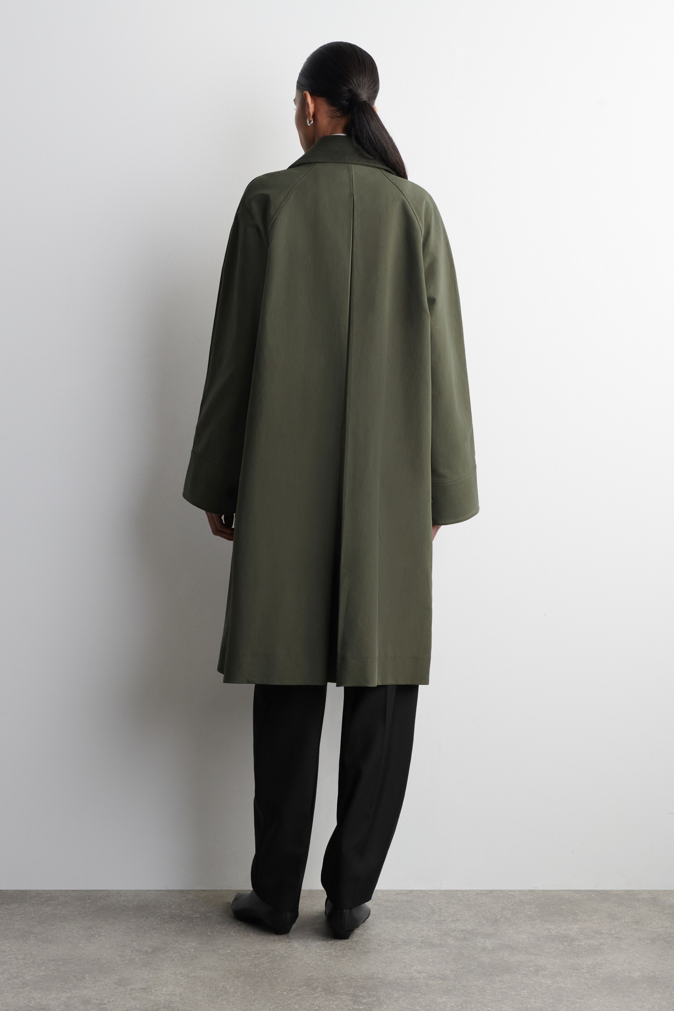 Vezi imaginea mai mare: Palton lung cu garnitură din lână - KHAKI ÎNCHIS - FEMEI | H&M RO 5