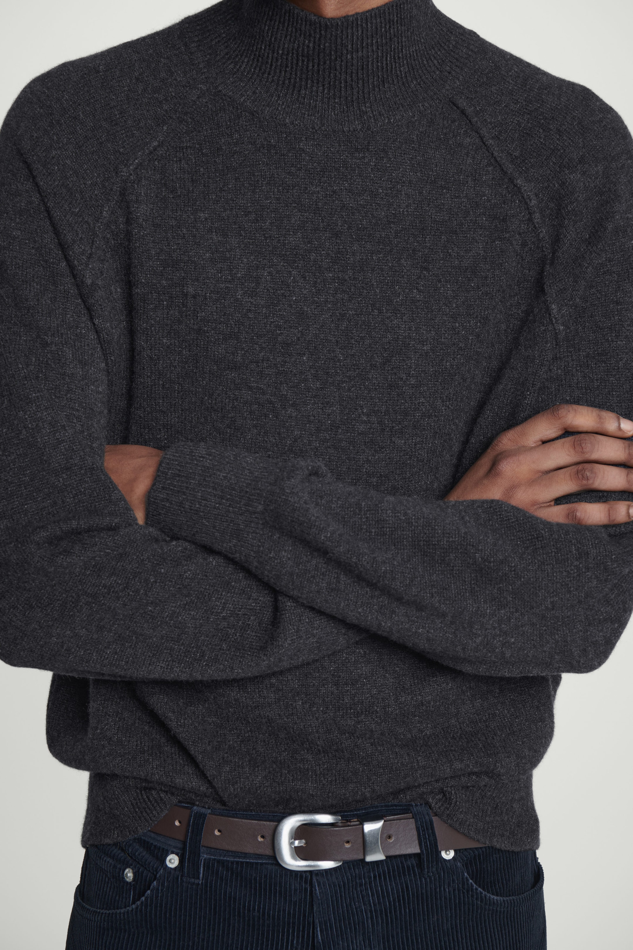 PURE CASHMERE FUNNEL-NECK JUMPER