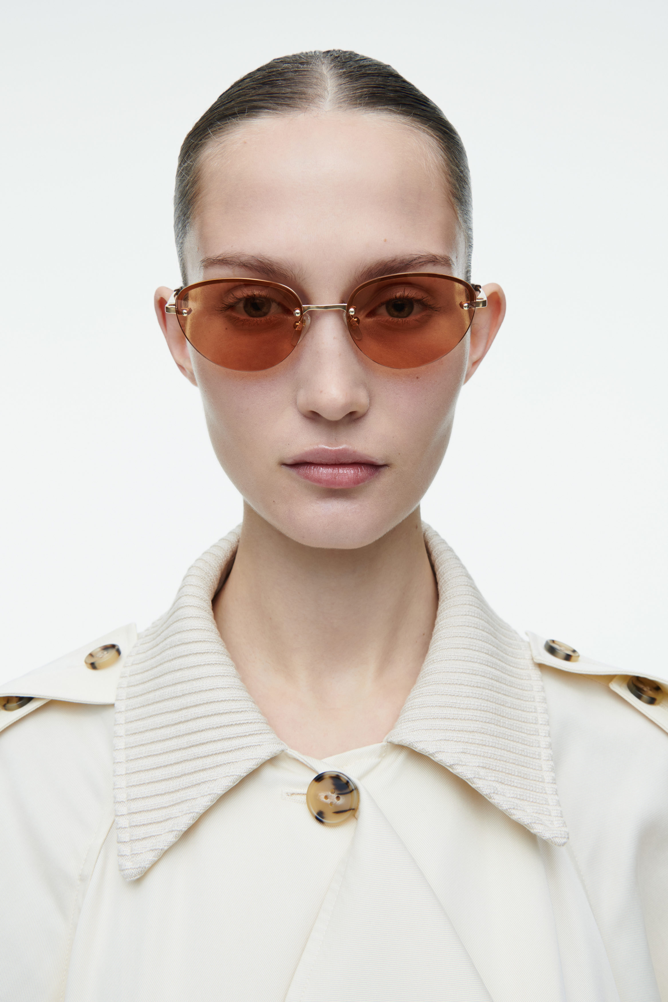 【A_cosme】 DAZE SUNGLASSES - CAT-EYE - AMBER / GOLD | COS