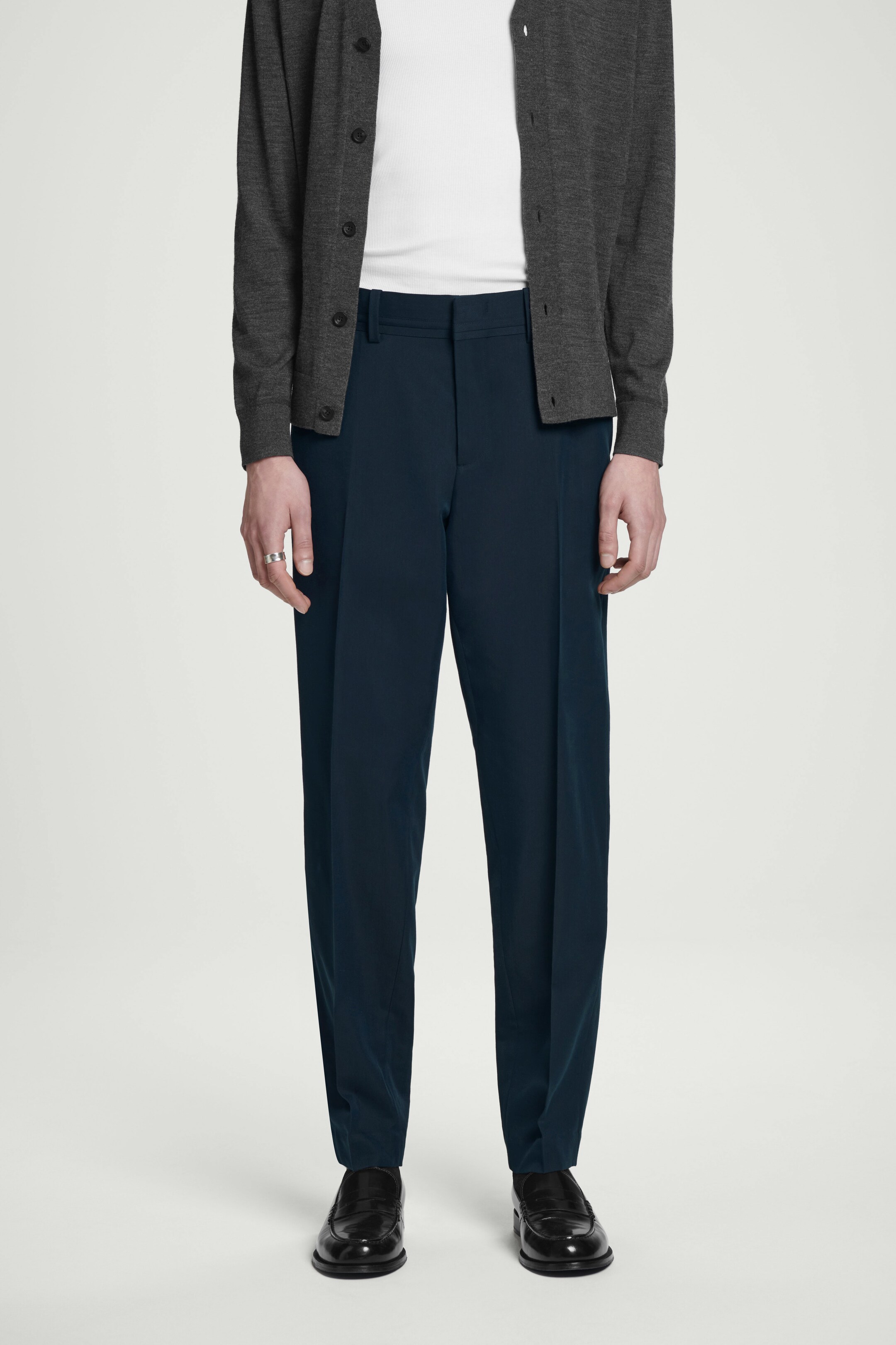 Agrandir l'image: PANTALON DE COSTUME DROIT - BLEU MARINE - HOMME | H&M CH 2