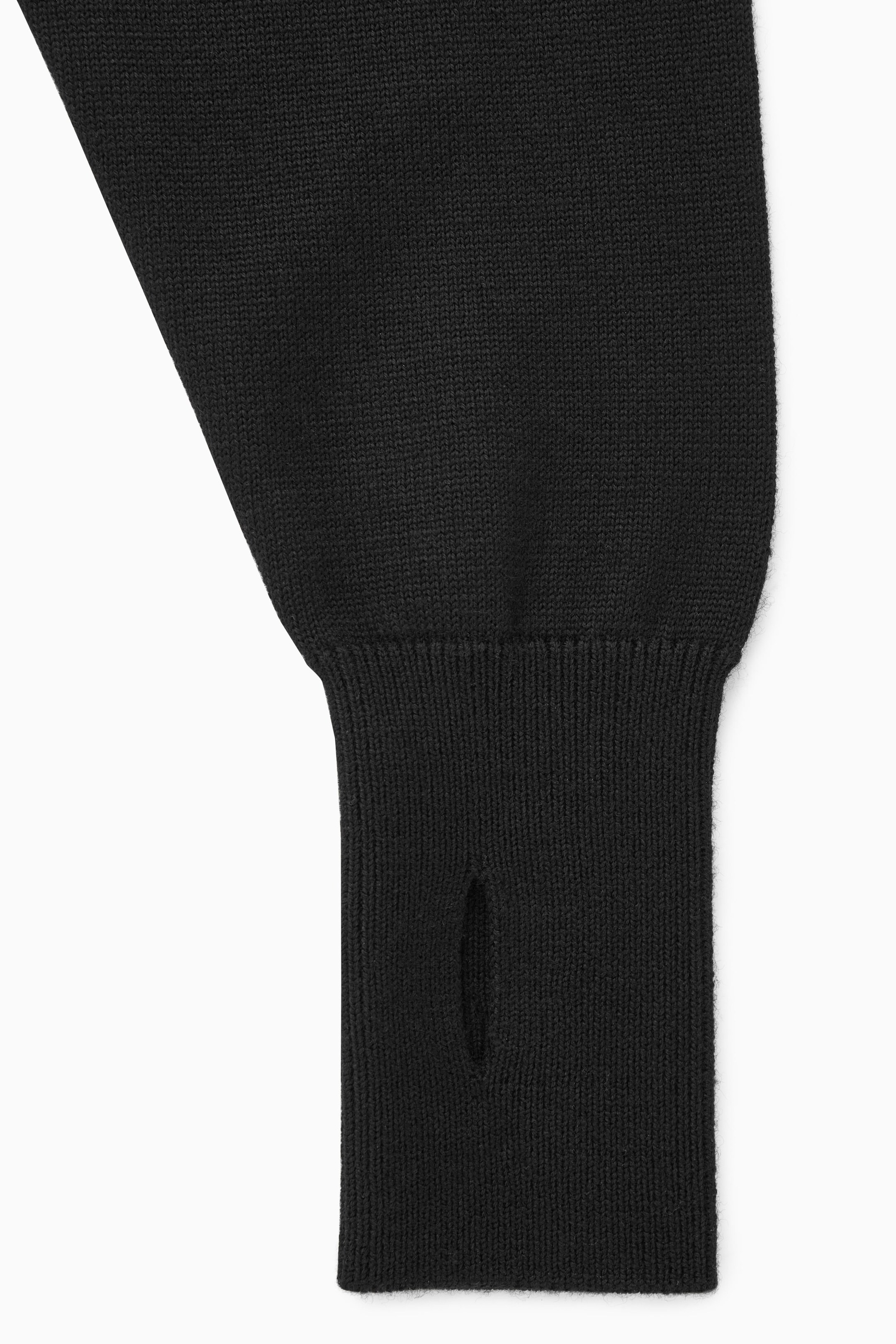 StillMedia/DescriptiveDetail