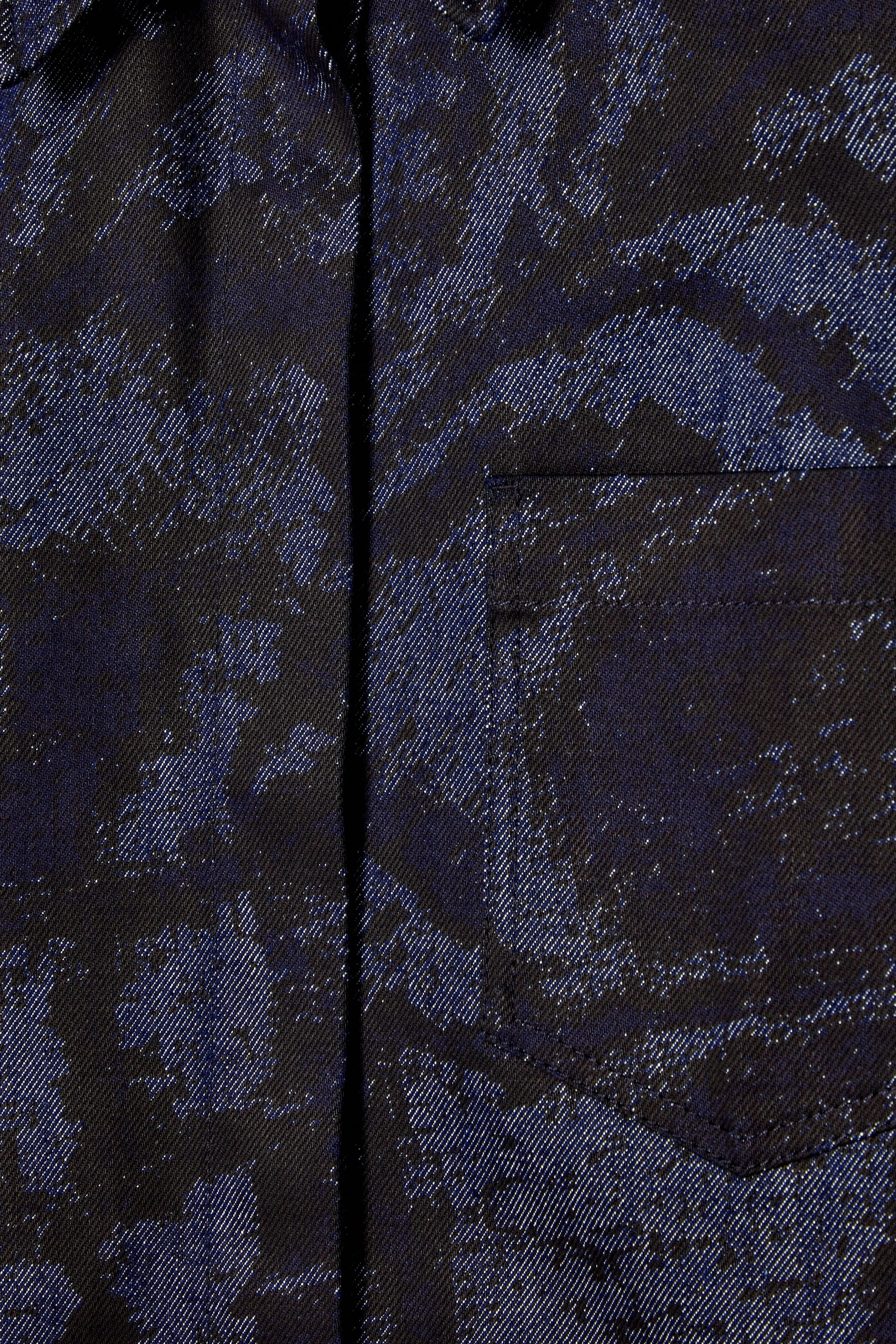 StillMedia/DescriptiveDetail