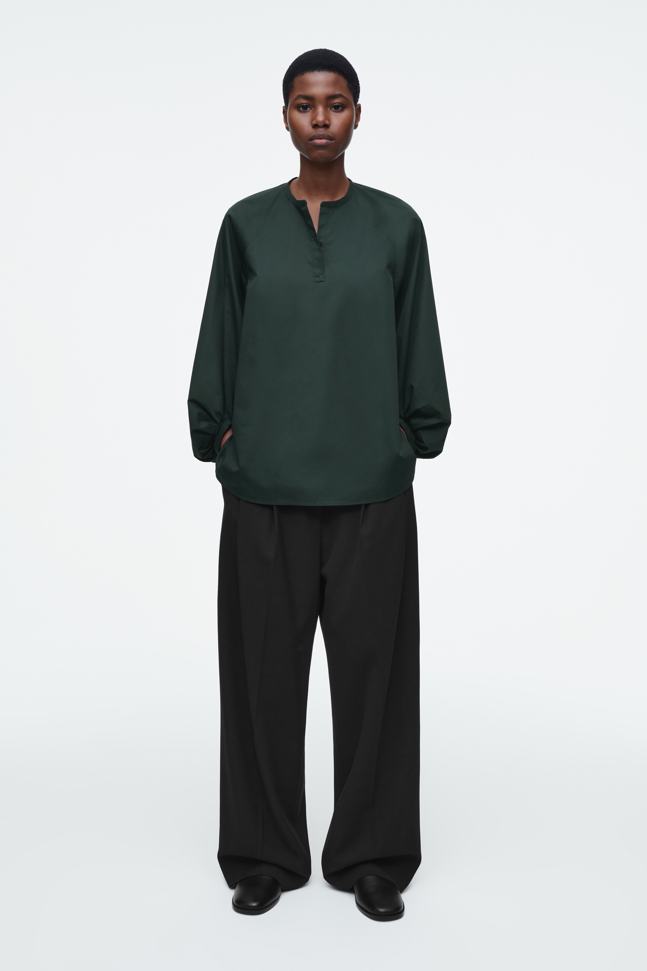 Agrandir l'image: BLOUSE MANCHES BALLON - VERT FONCÉ - FEMME | H&M BE 2