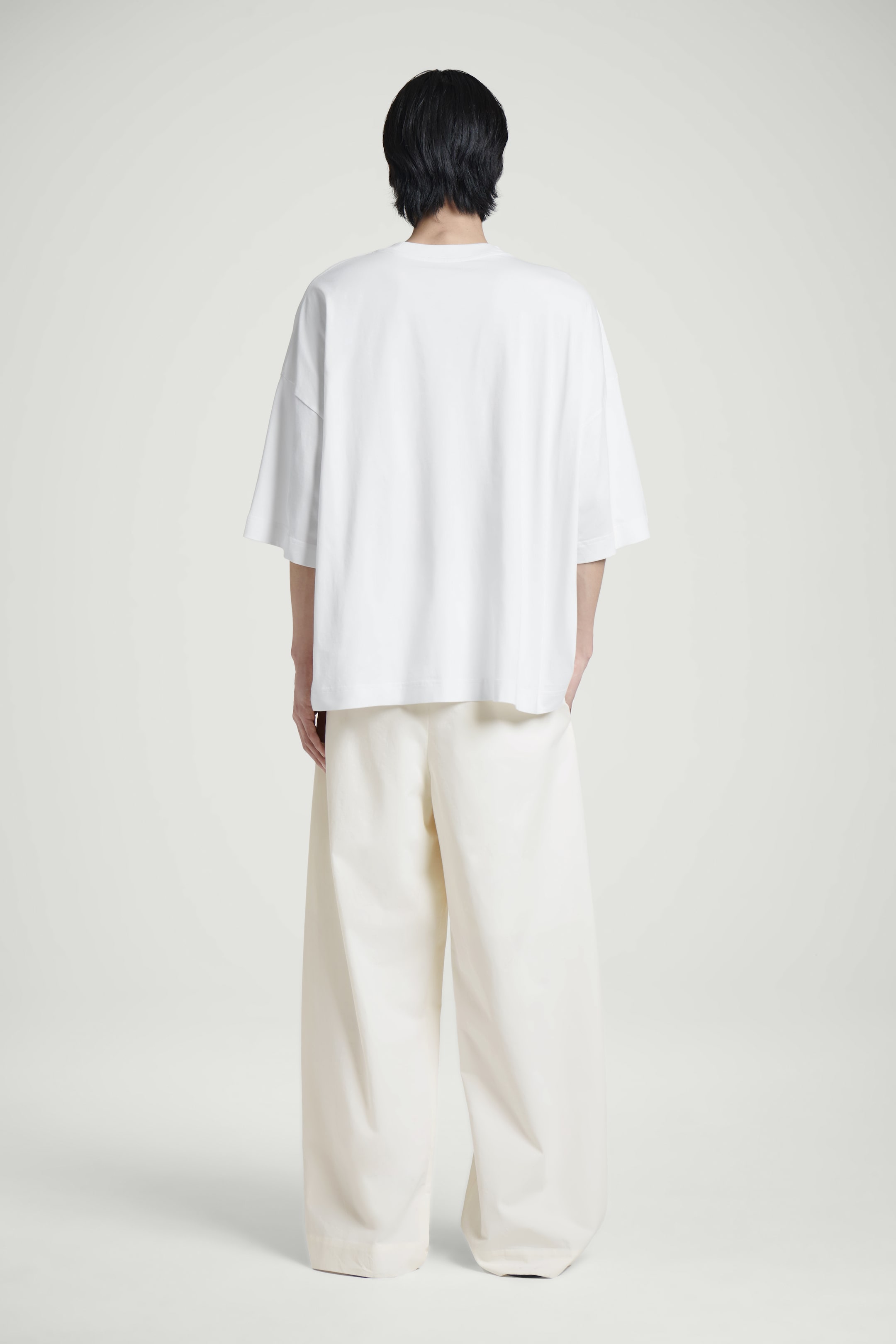 Visualizza immagine più grande: T-SHIRT OVERSIZE MOLTO AMPIA IN COTONE - BIANCO - UOMO | H&M IT 5
