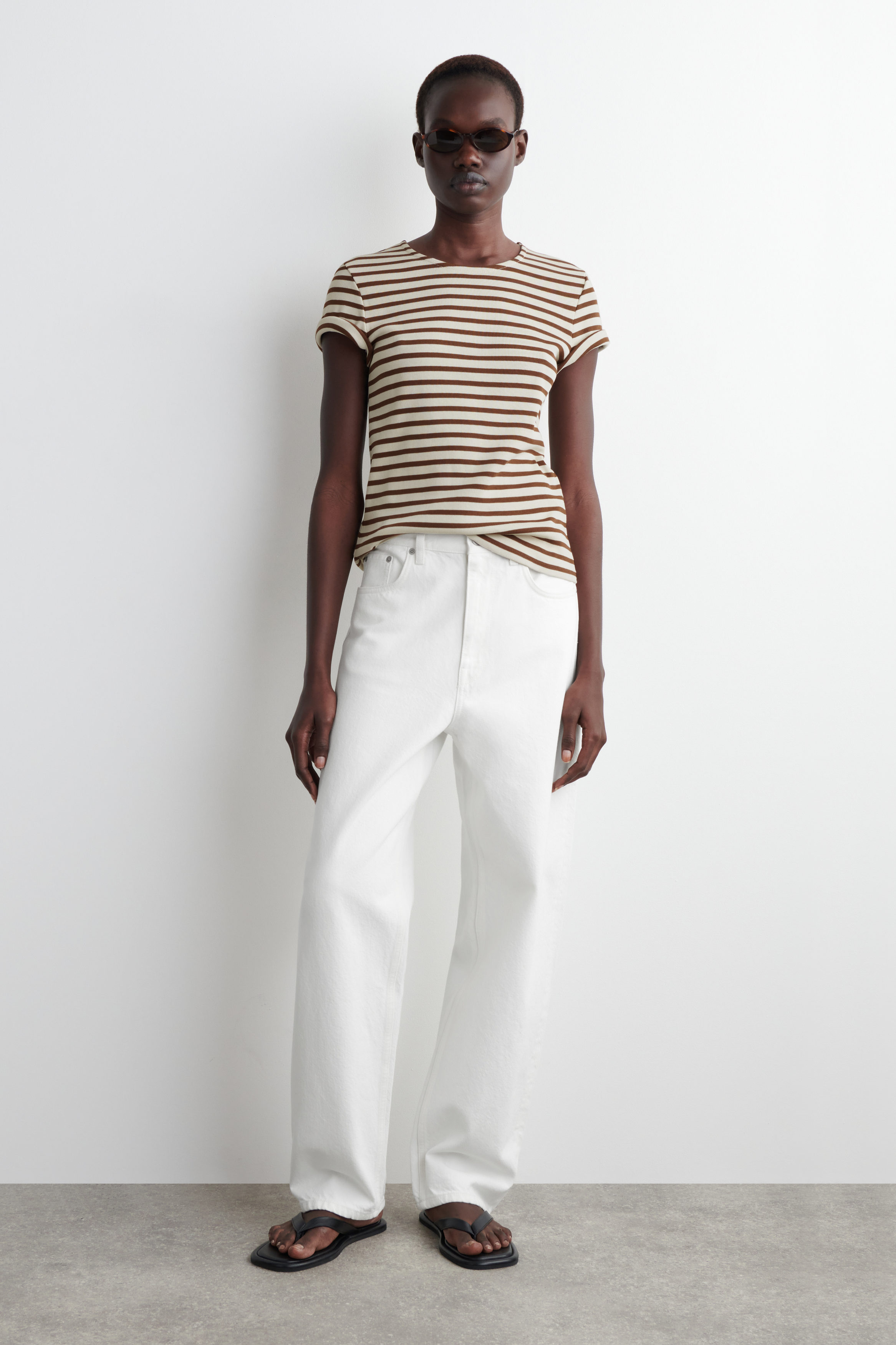 SHRUNKEN SLIM RIBBED T-SHIRT - WHITE / STRIPED | COS