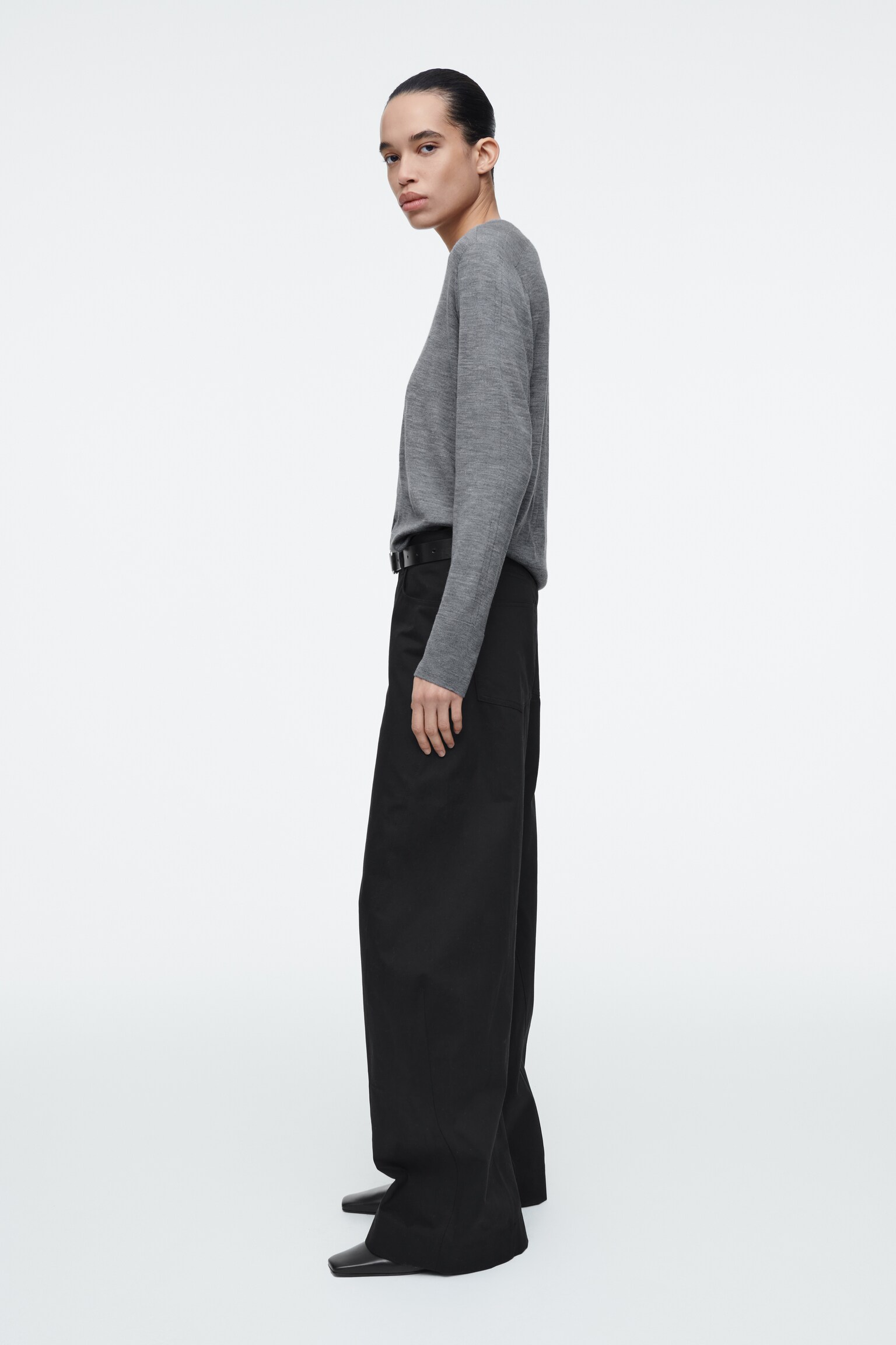 PANTALONES BARREL FIT DE ALGODÓN DECONSTRUIDOS - NEGRO/AZUL - 3