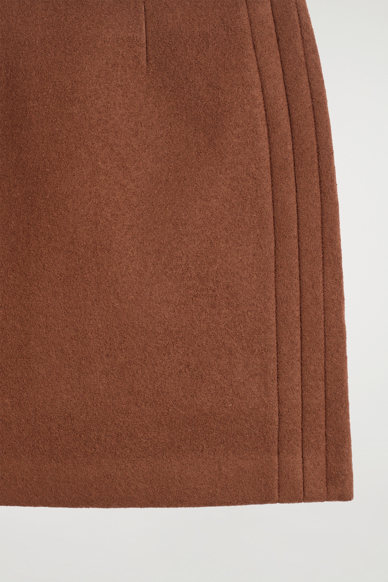 TOPSTITCHED WOOL MINI SKIRT — BROWN