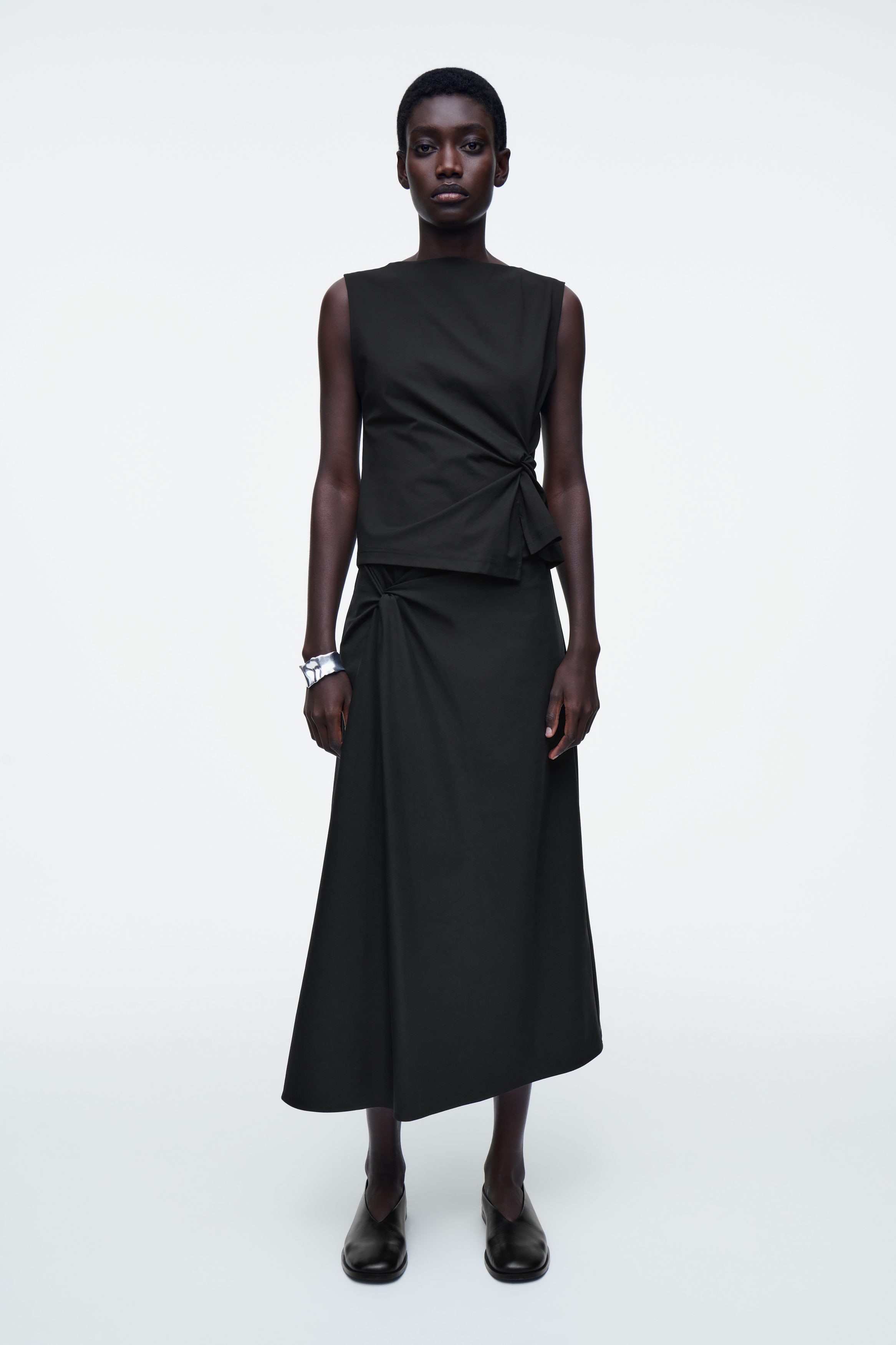 TWIST-DETAIL TOP - BLACK | COS